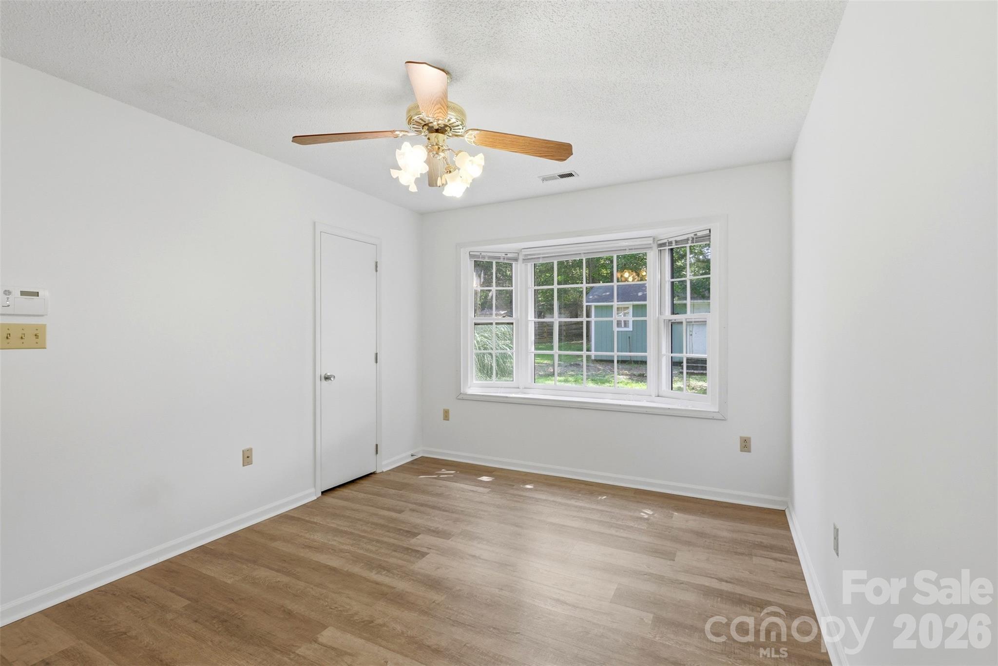 12615 Delman Lane — Pineville