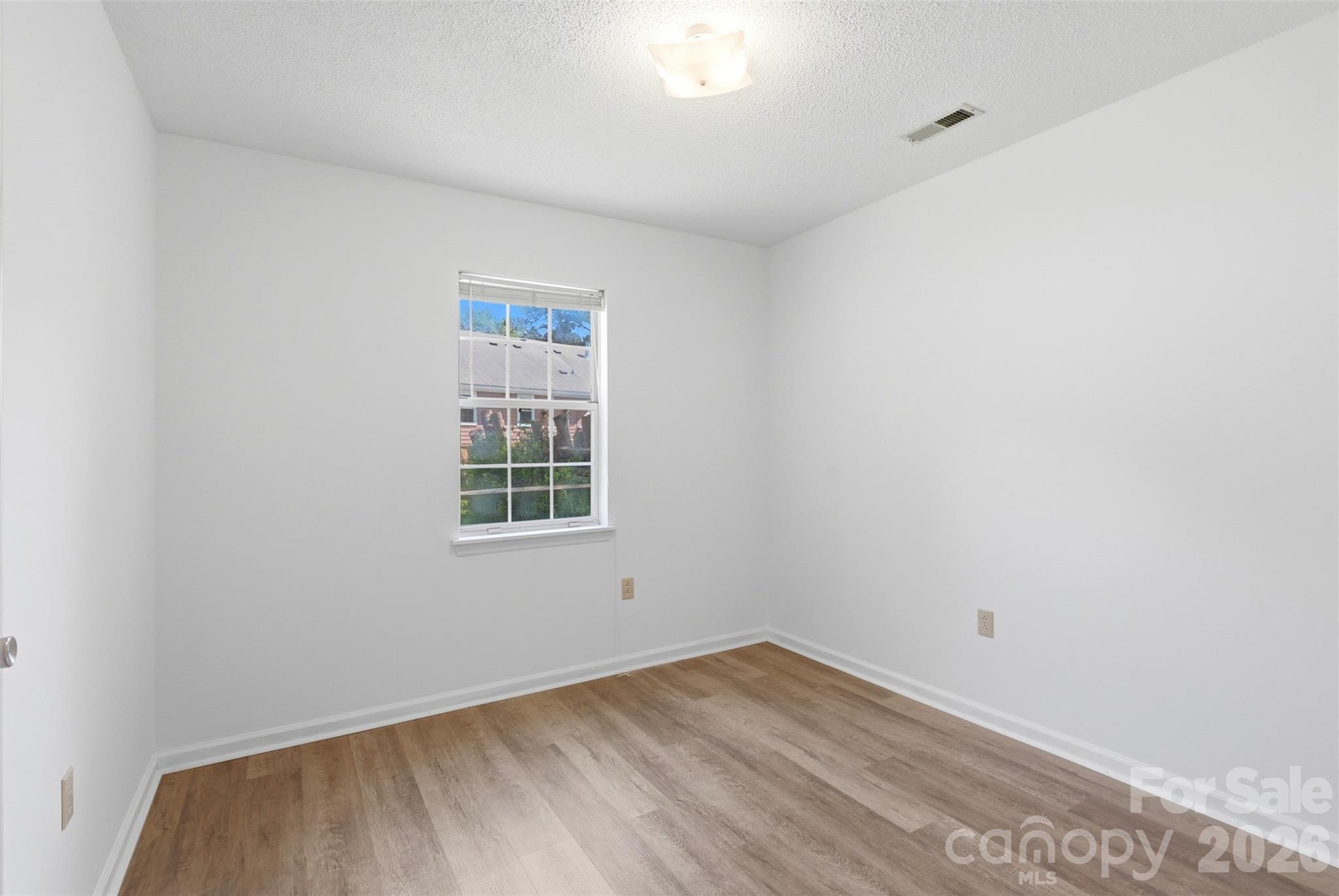 12615 Delman Lane — Pineville