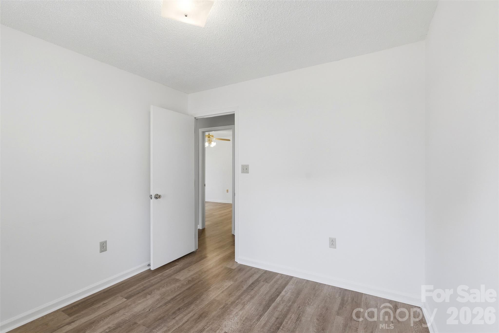 12615 Delman Lane — Pineville