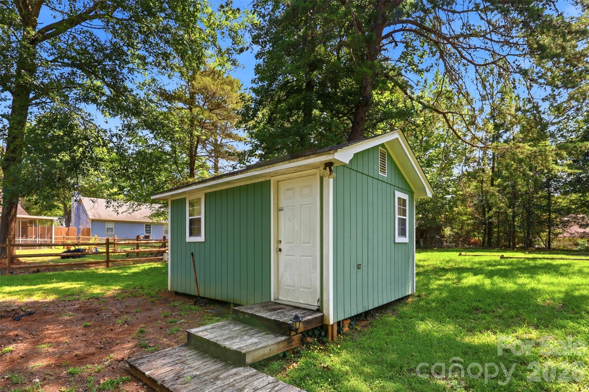 12615 Delman Lane — Pineville