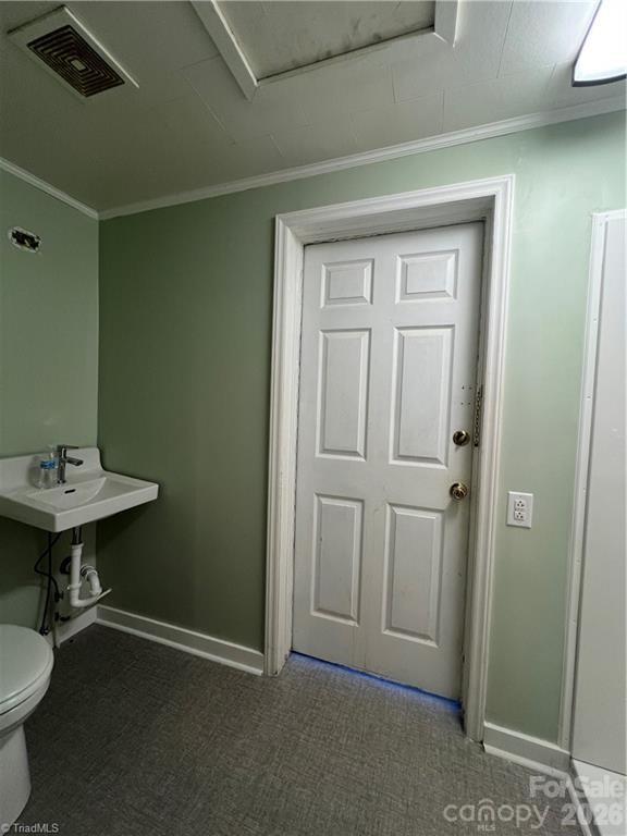 820 Suncrest Orchard Road — North Wilkesboro
