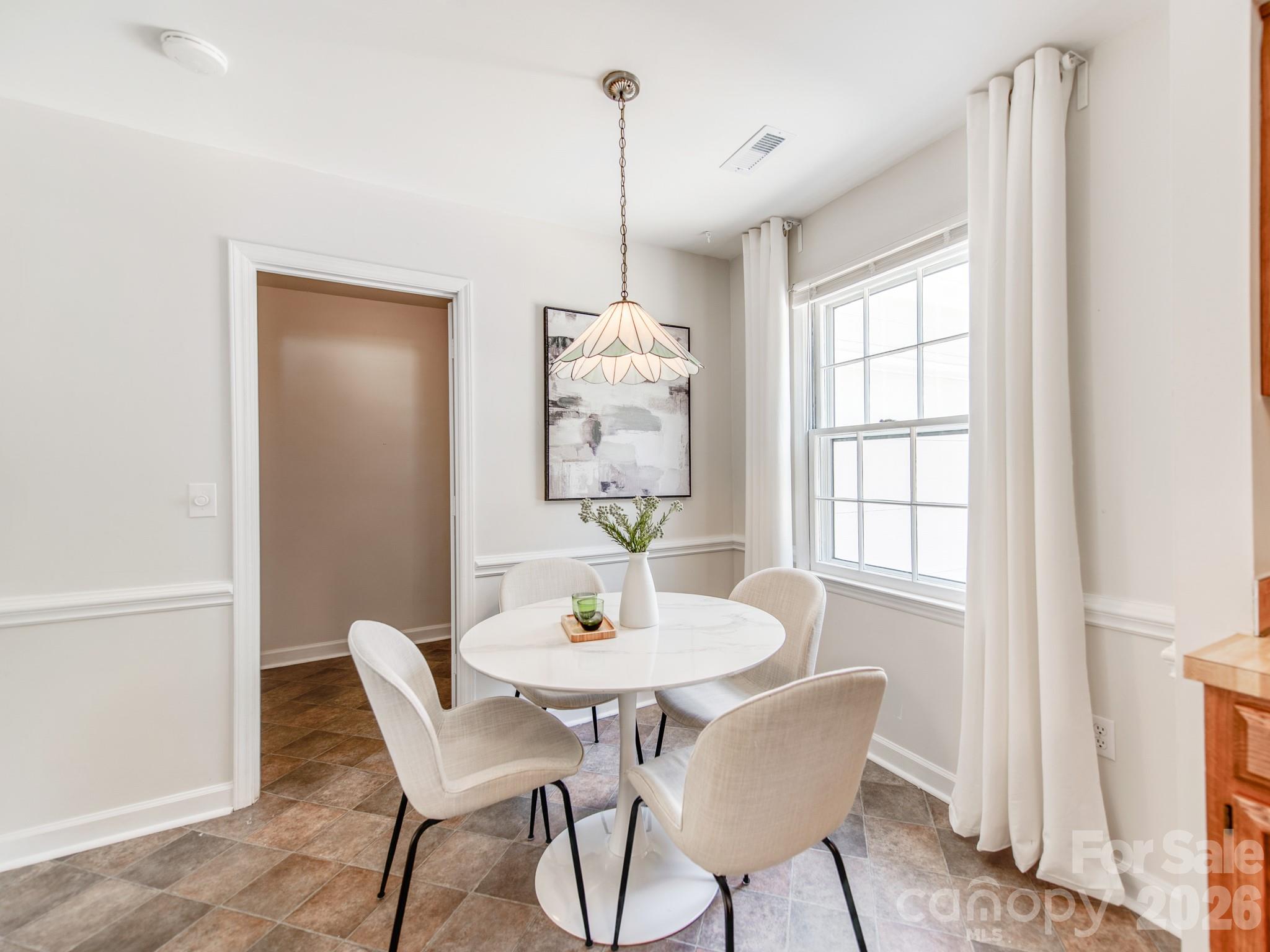 4625 Annerly Court — Charlotte
