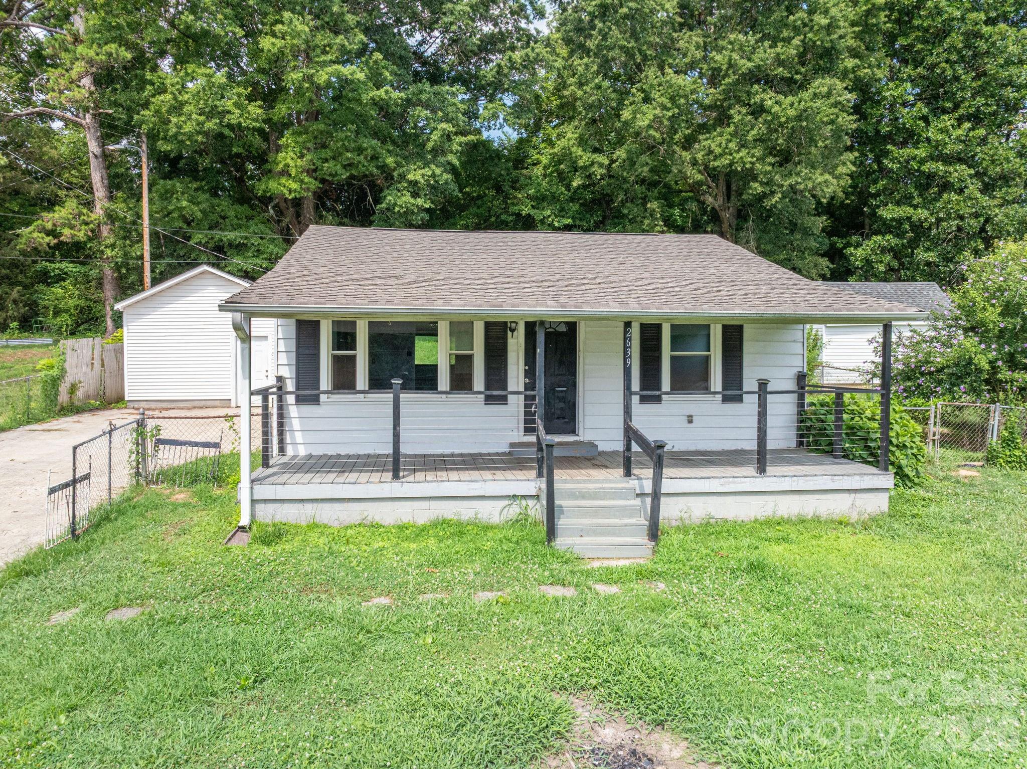 2639 Springbrook Circle — Gastonia