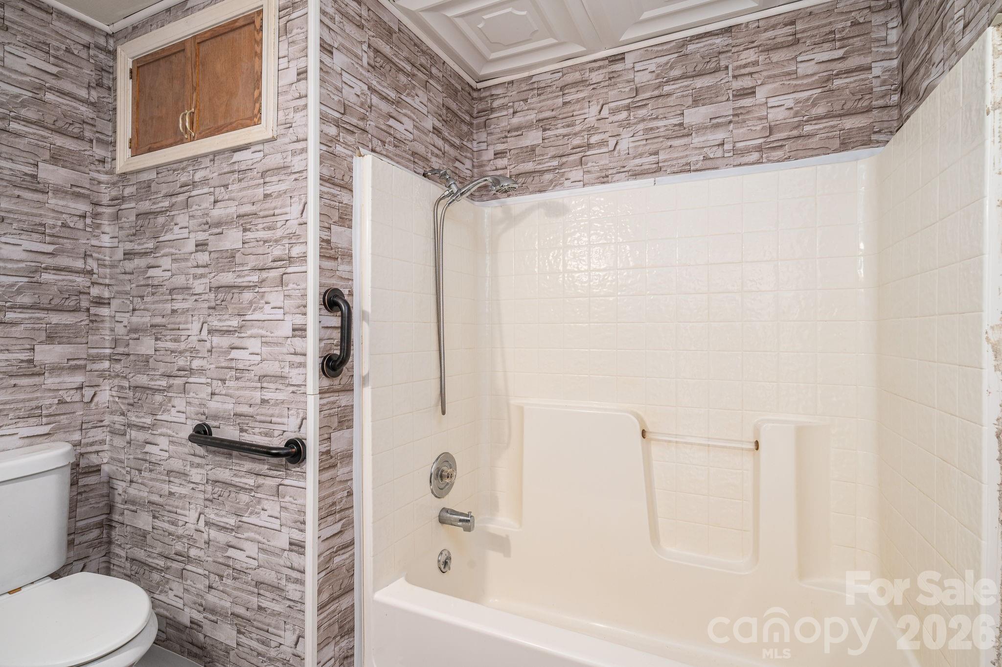 2639 Springbrook Circle — Gastonia