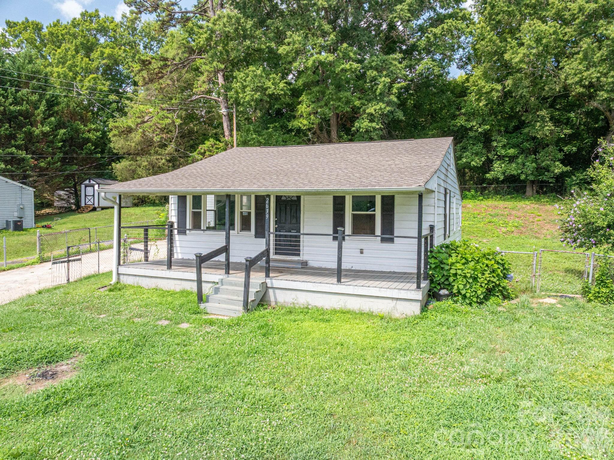 2639 Springbrook Circle — Gastonia