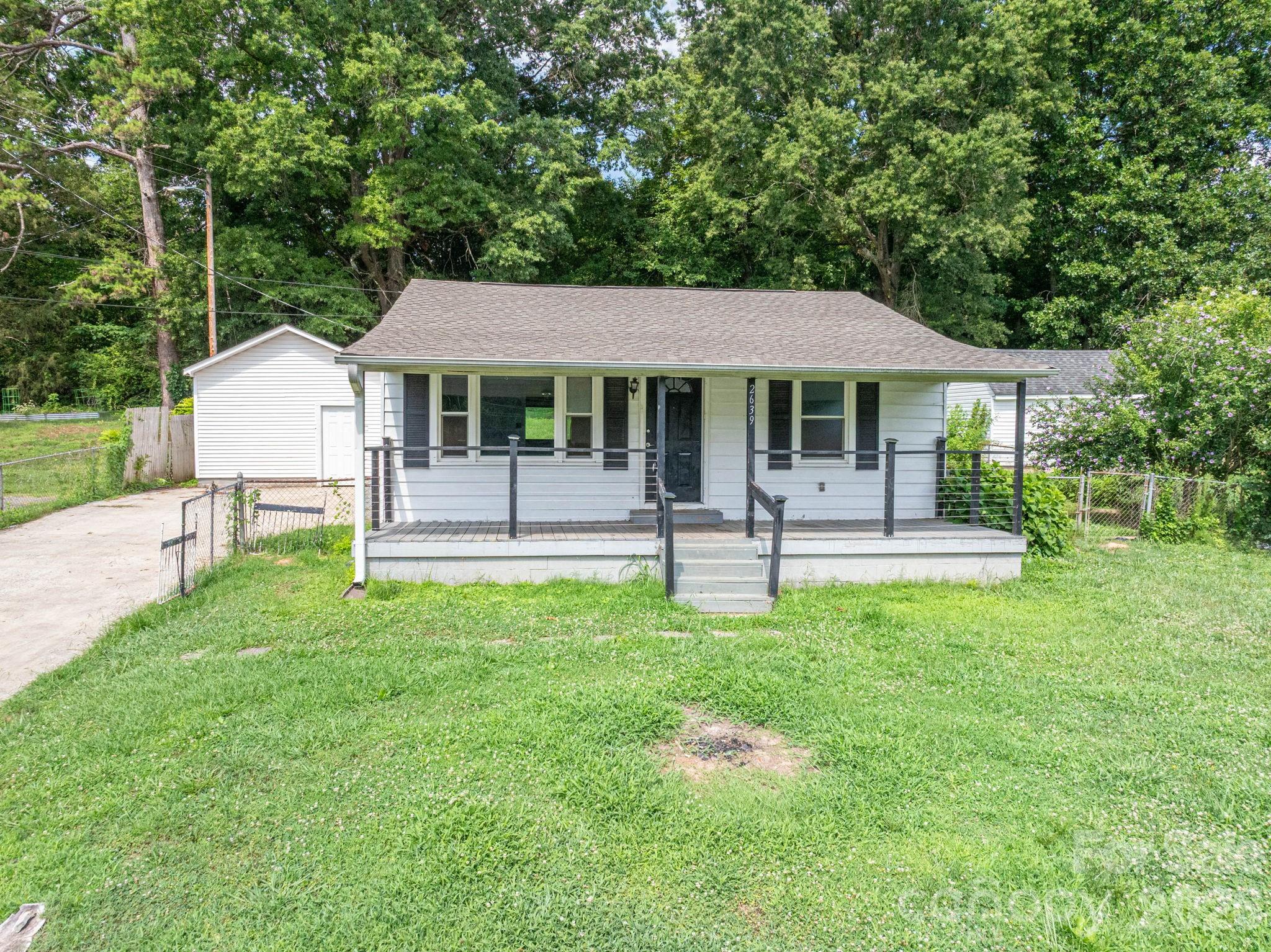2639 Springbrook Circle — Gastonia
