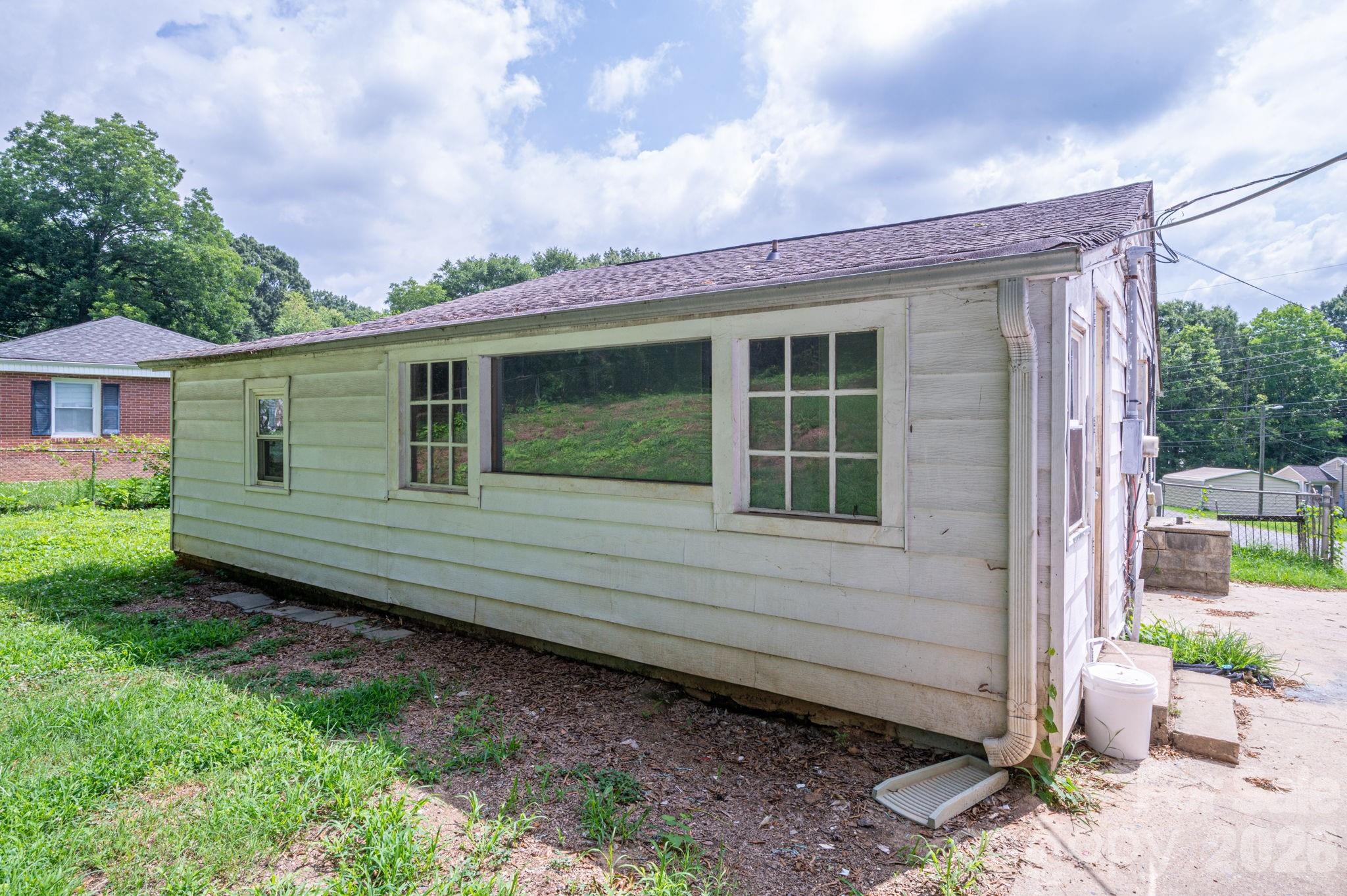 2639 Springbrook Circle — Gastonia
