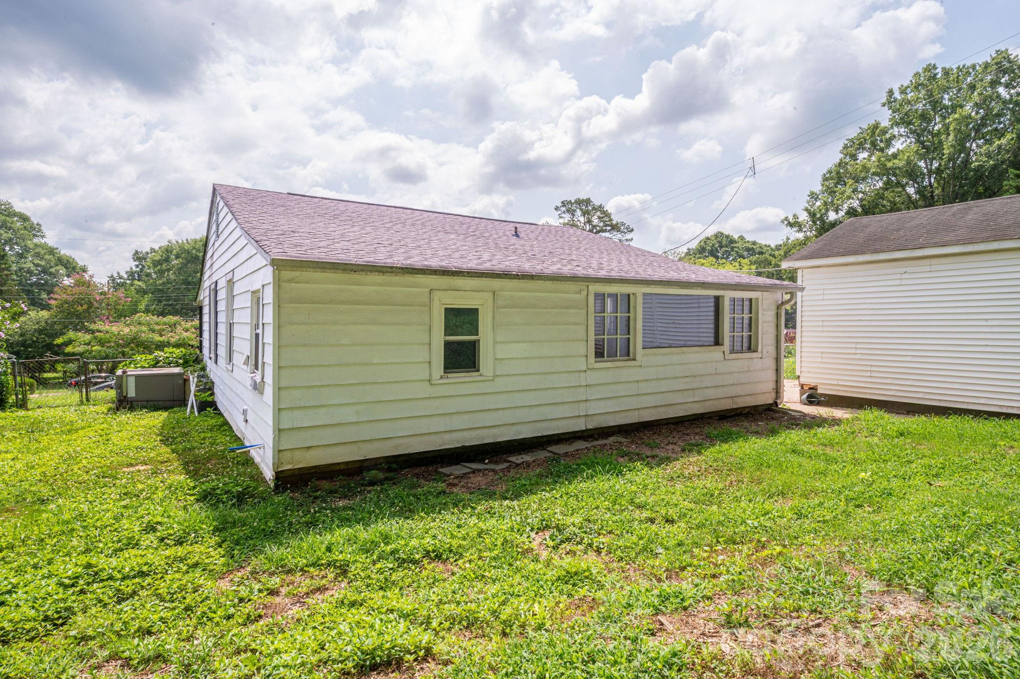 2639 Springbrook Circle — Gastonia