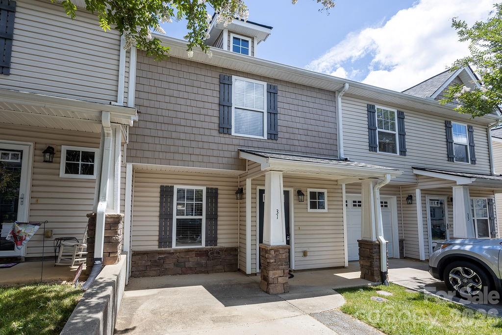 31 Amersham Lane — Fletcher