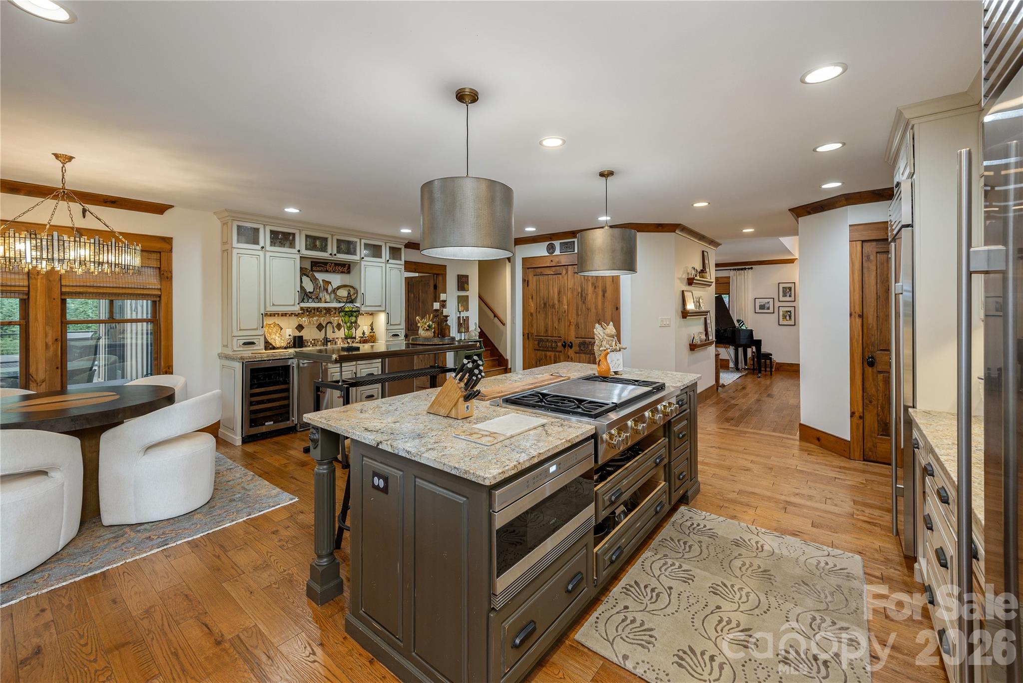 345 Prospect Drive — Burnsville