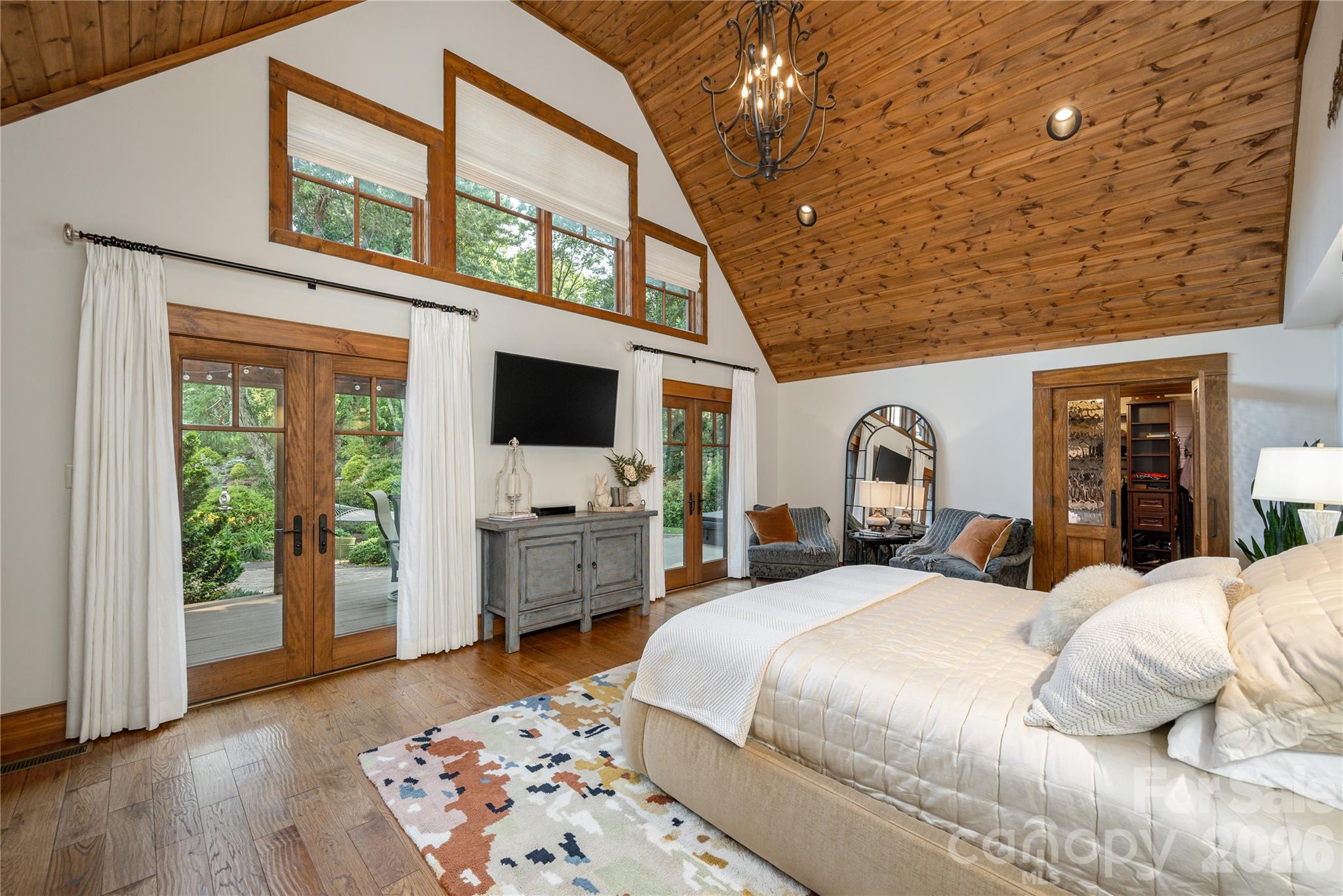 345 Prospect Drive — Burnsville