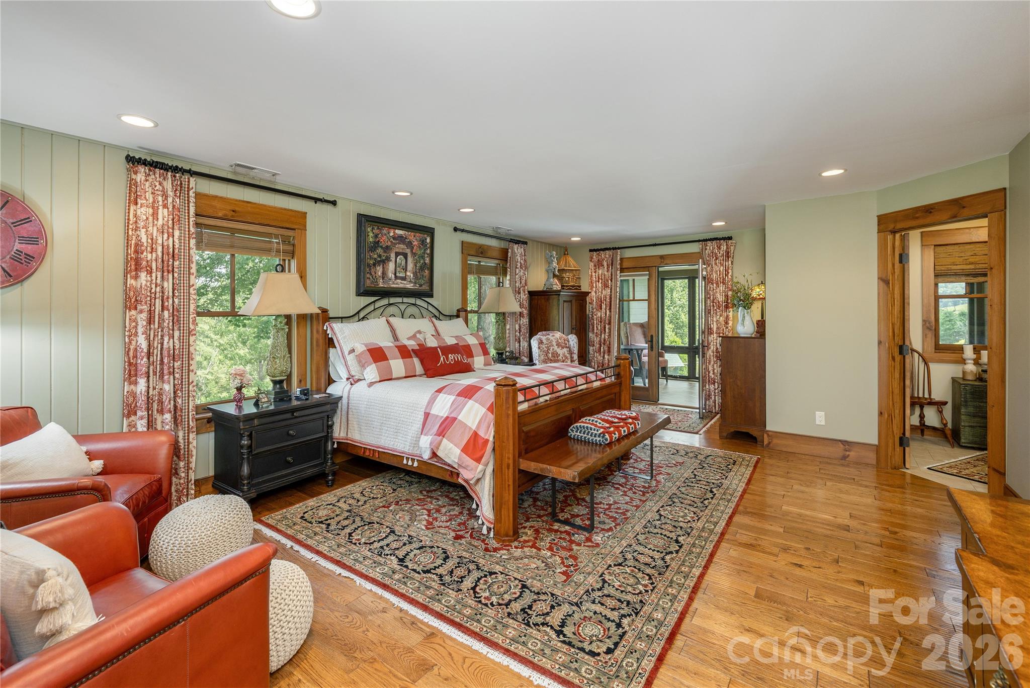 345 Prospect Drive — Burnsville