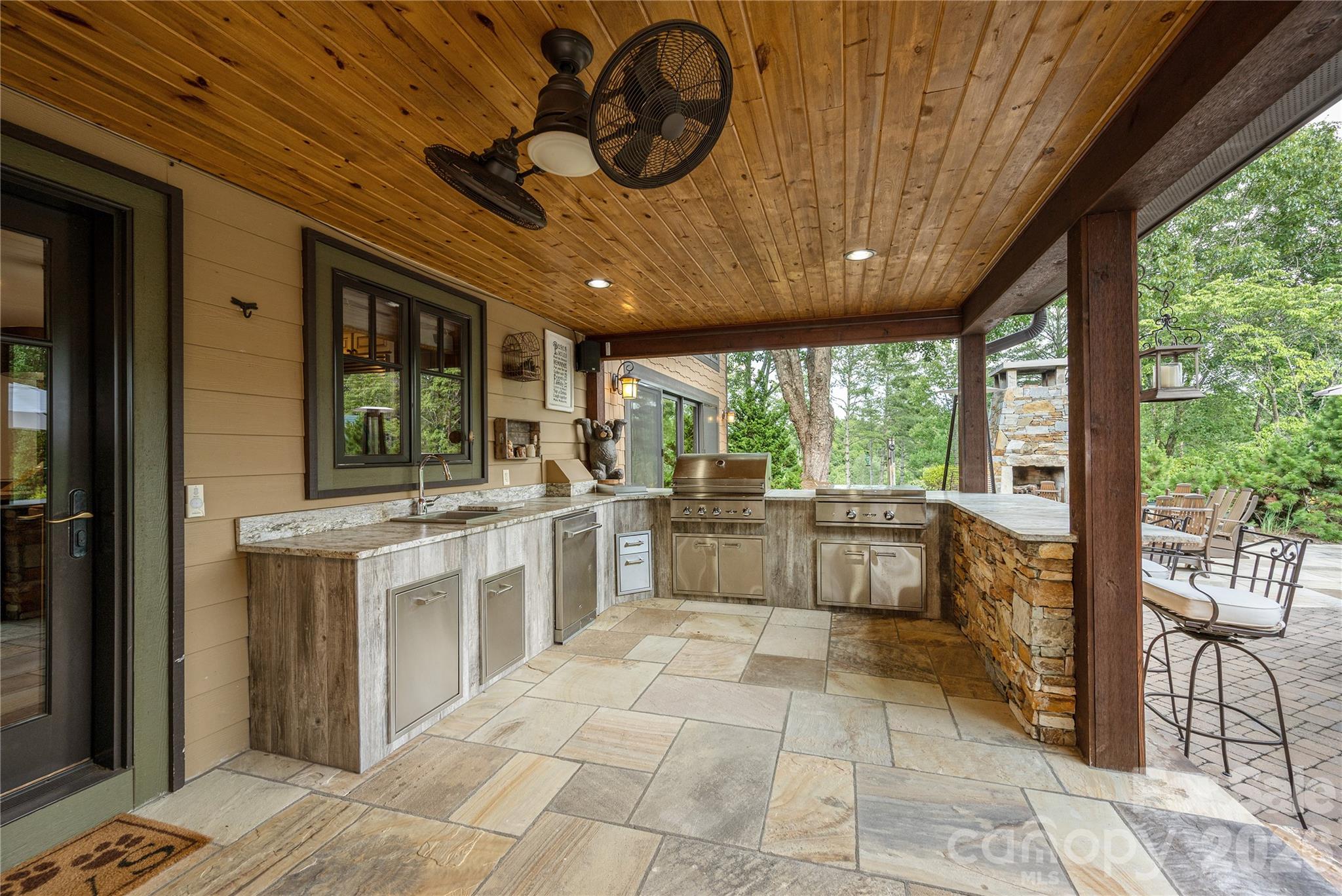 345 Prospect Drive — Burnsville