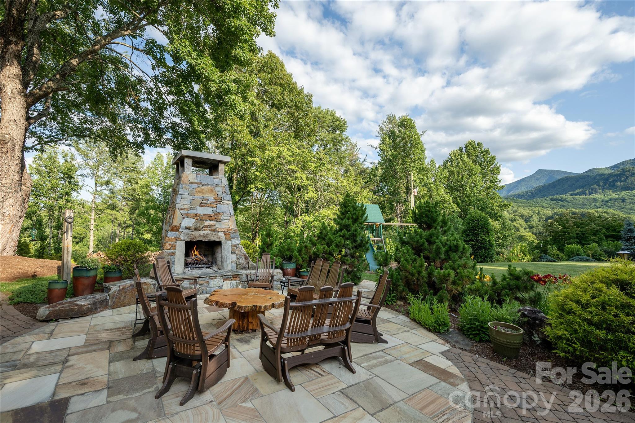 345 Prospect Drive — Burnsville