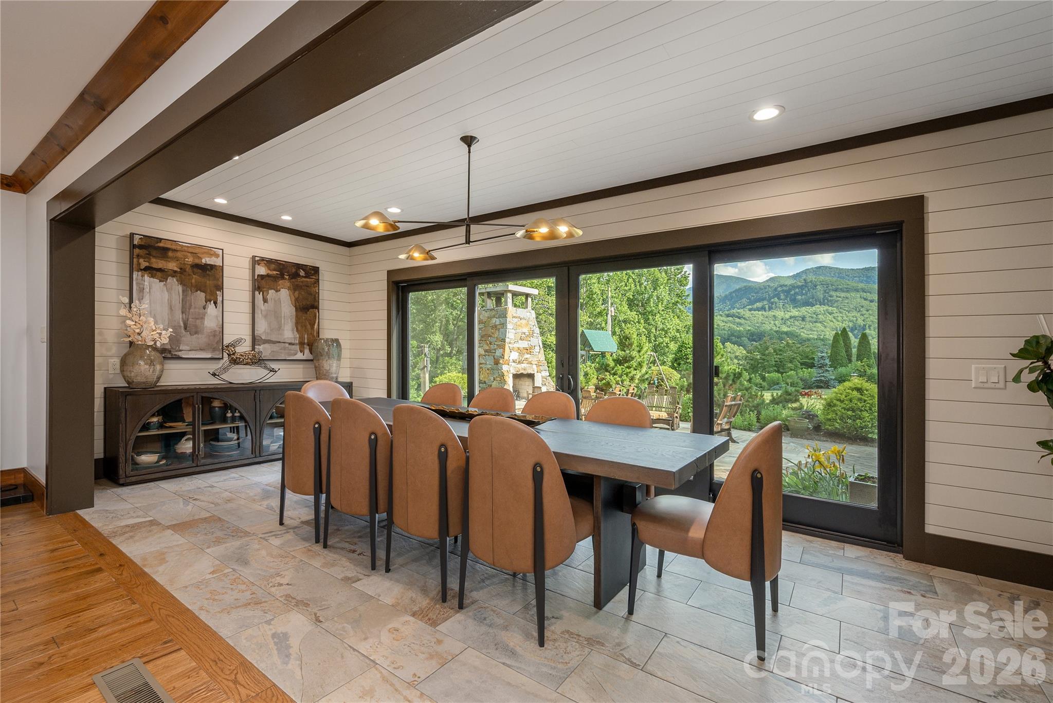 345 Prospect Drive — Burnsville