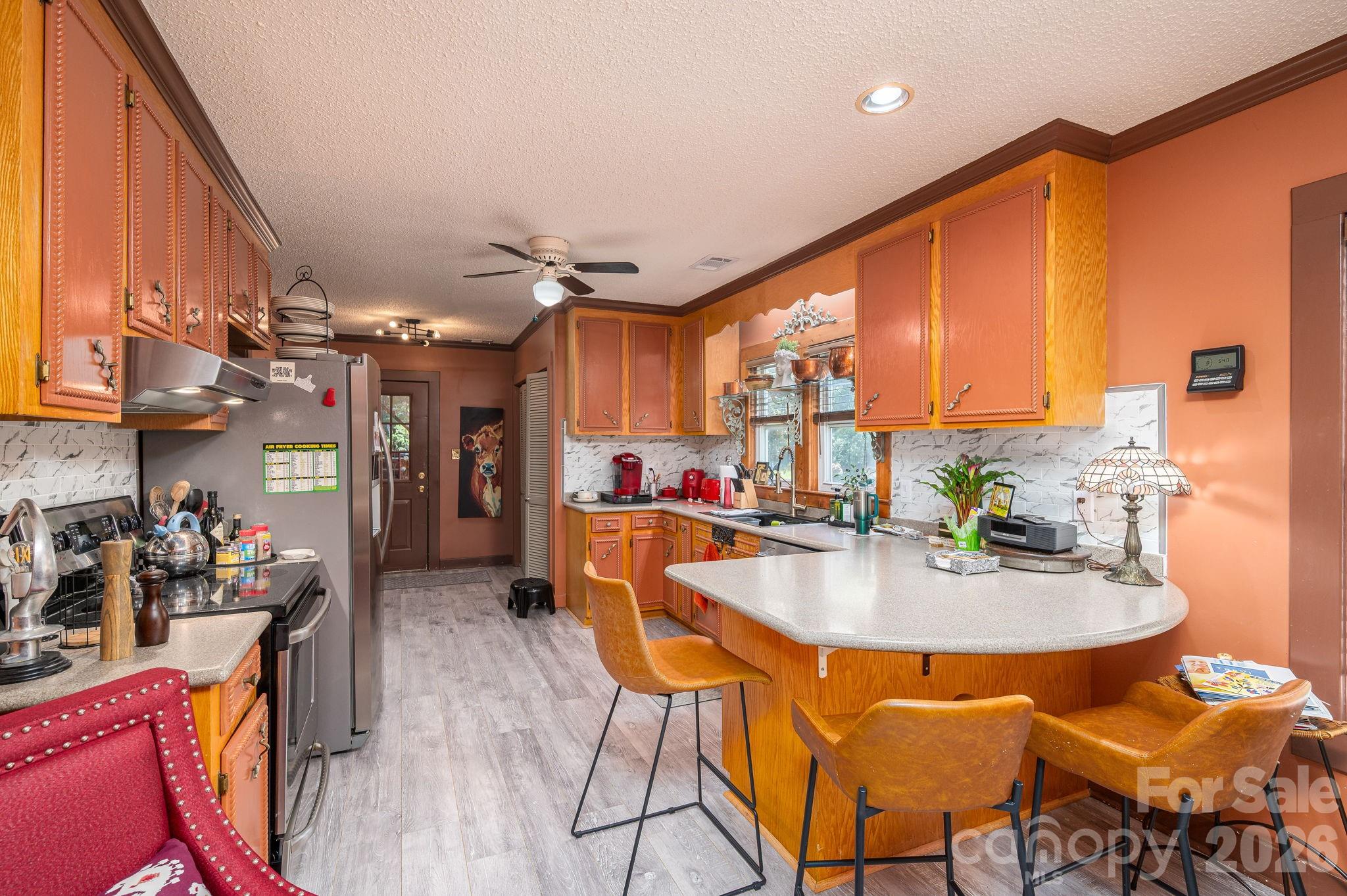 3512 Red Norris Drive — Maiden