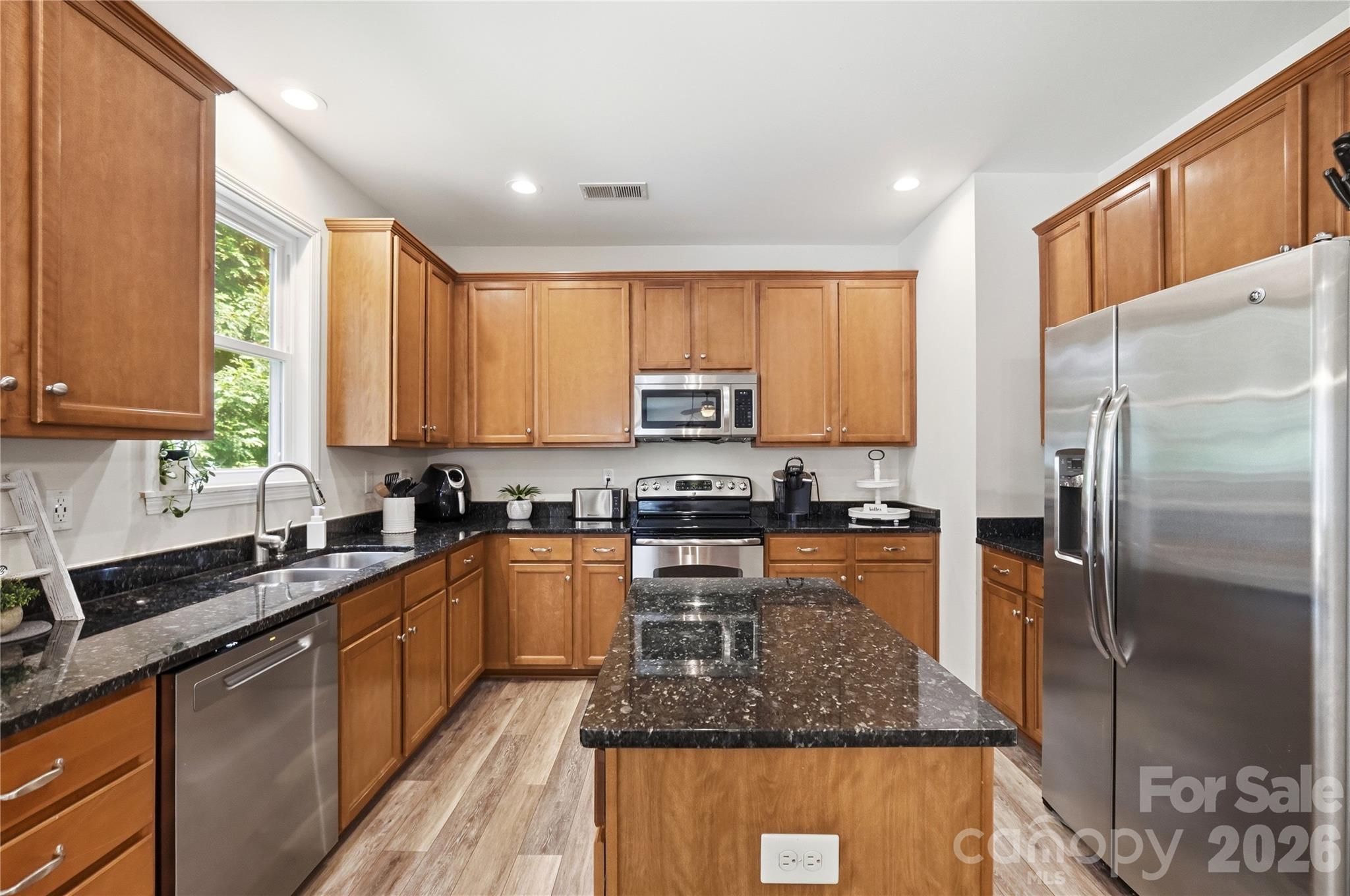 1034 Canopy Drive — Indian Trail
