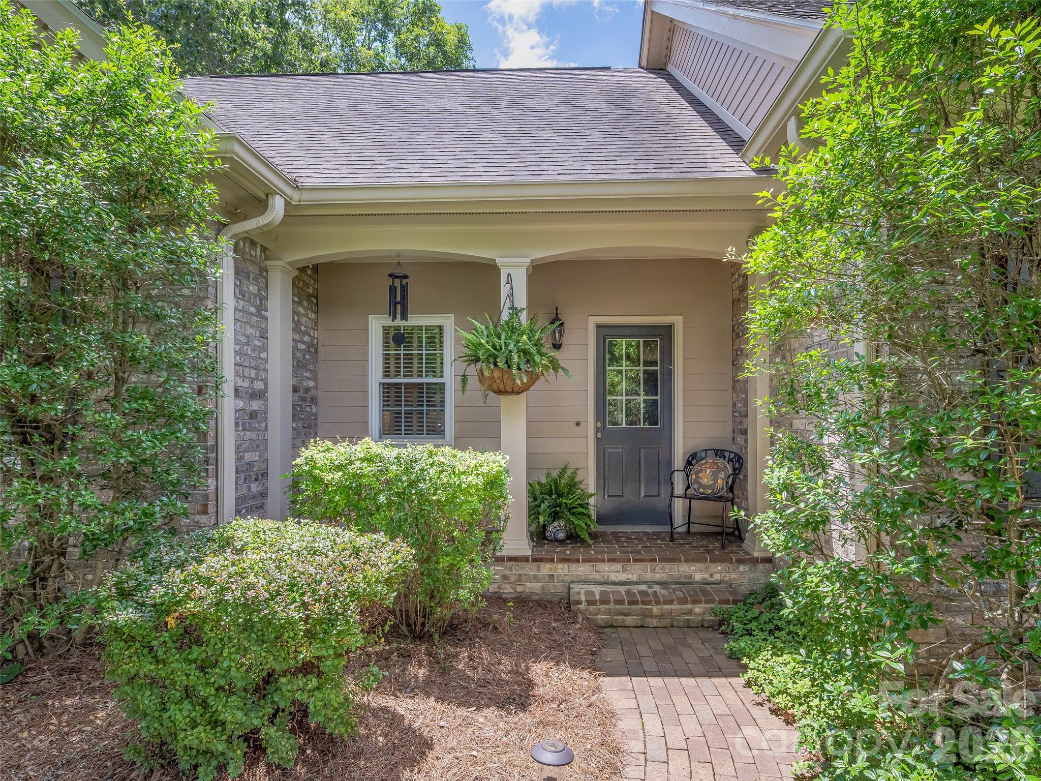 1005 Windsor Drive — Asheville