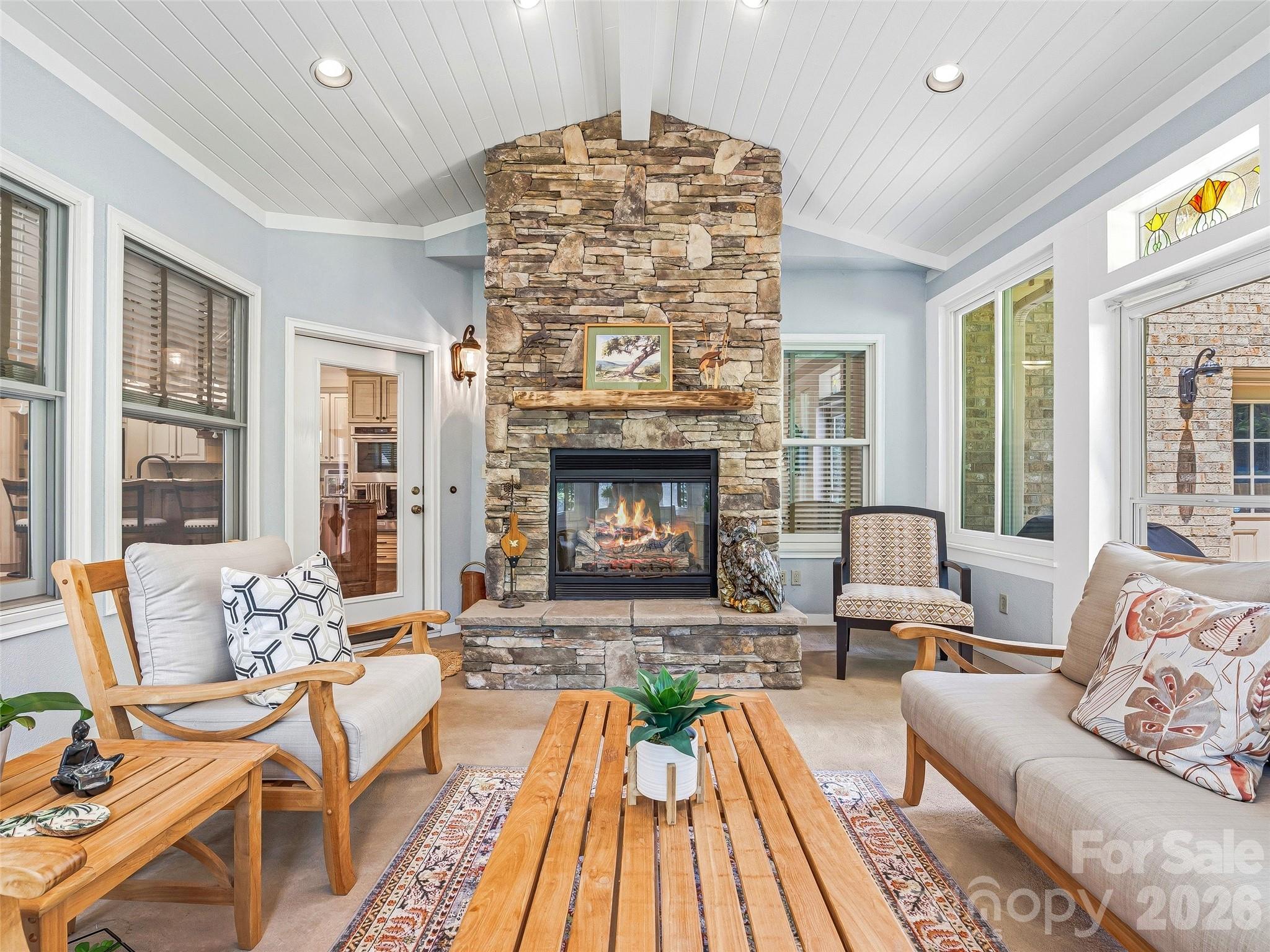 1005 Windsor Drive — Asheville