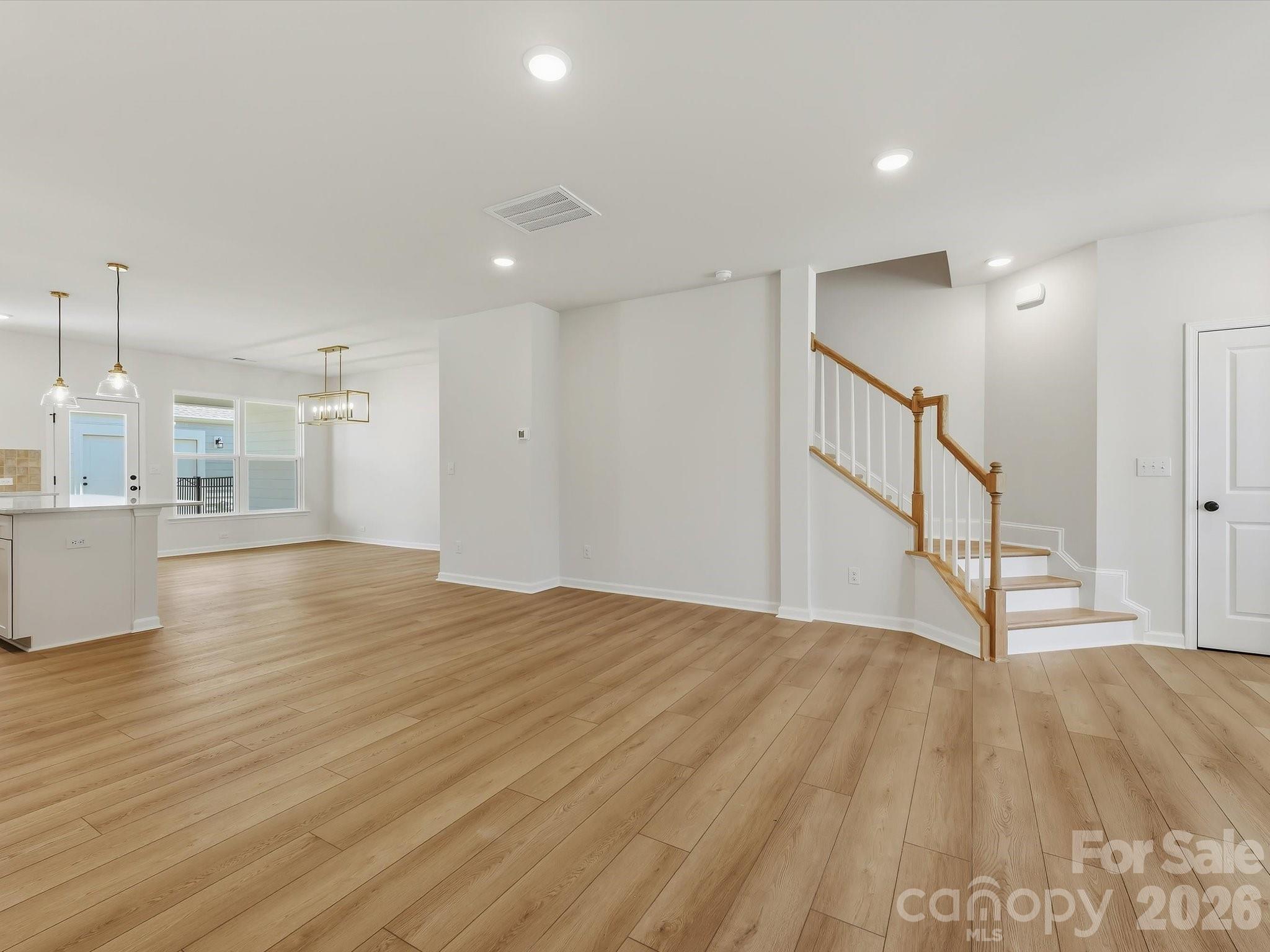 10024 Mamillion Drive — Huntersville