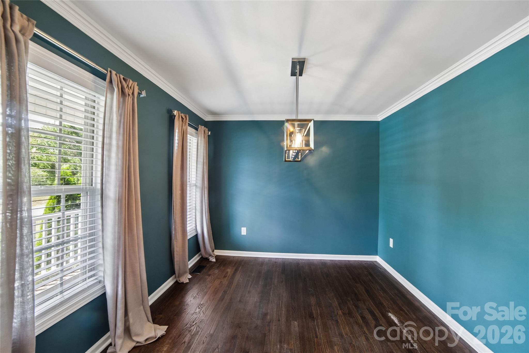 3552 Navajo Drive — Maiden