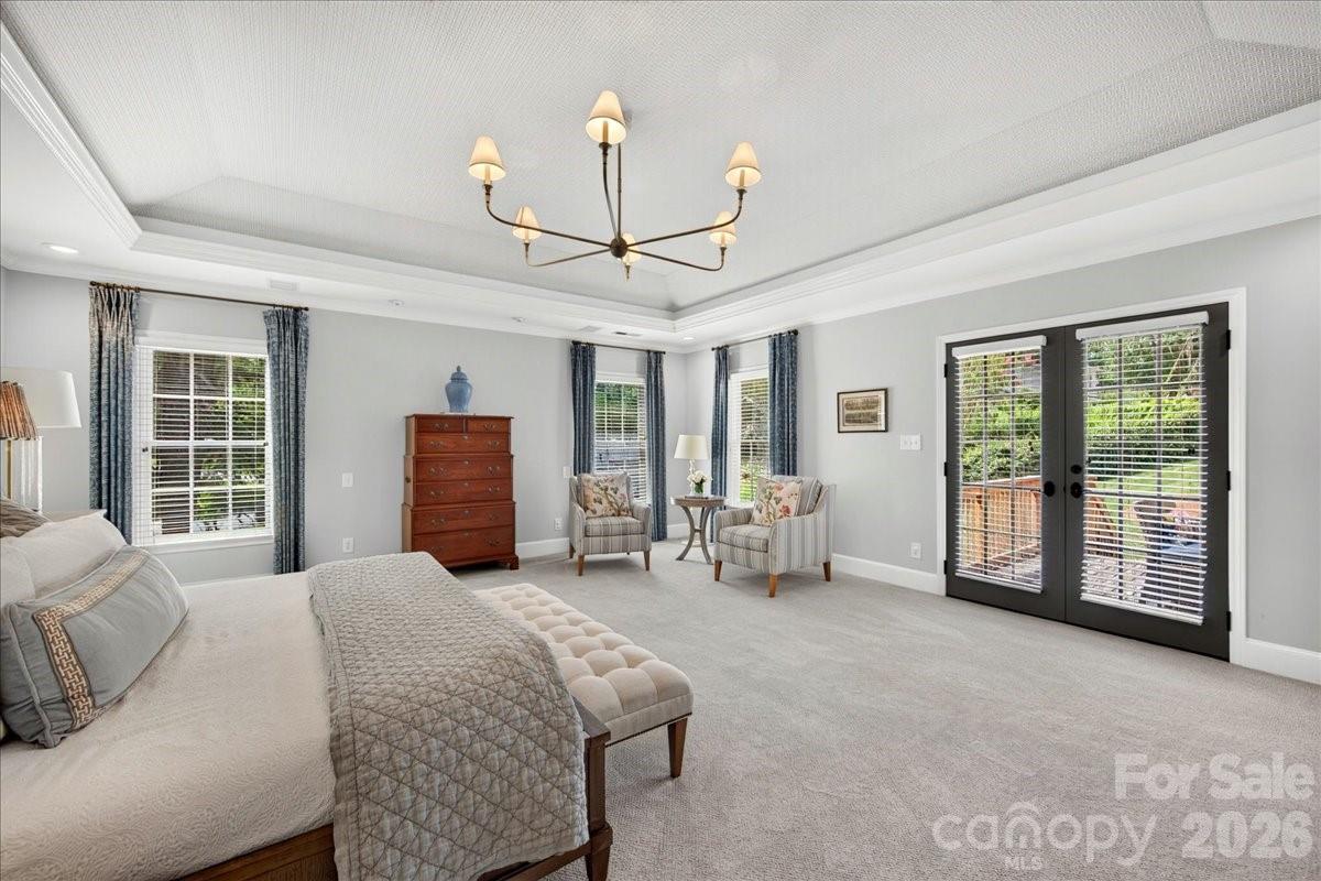550 Manning Drive — Charlotte