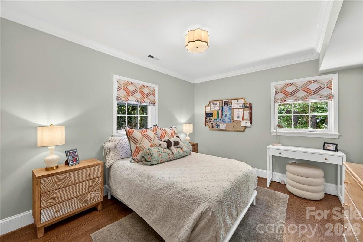 550 Manning Drive — Charlotte