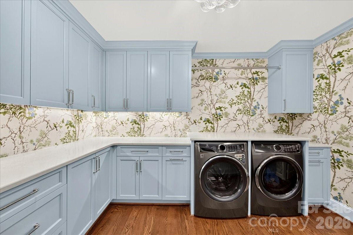 550 Manning Drive — Charlotte