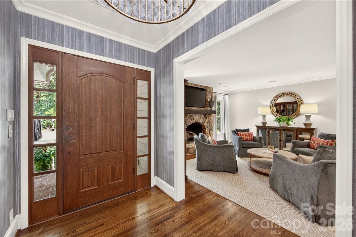 550 Manning Drive — Charlotte