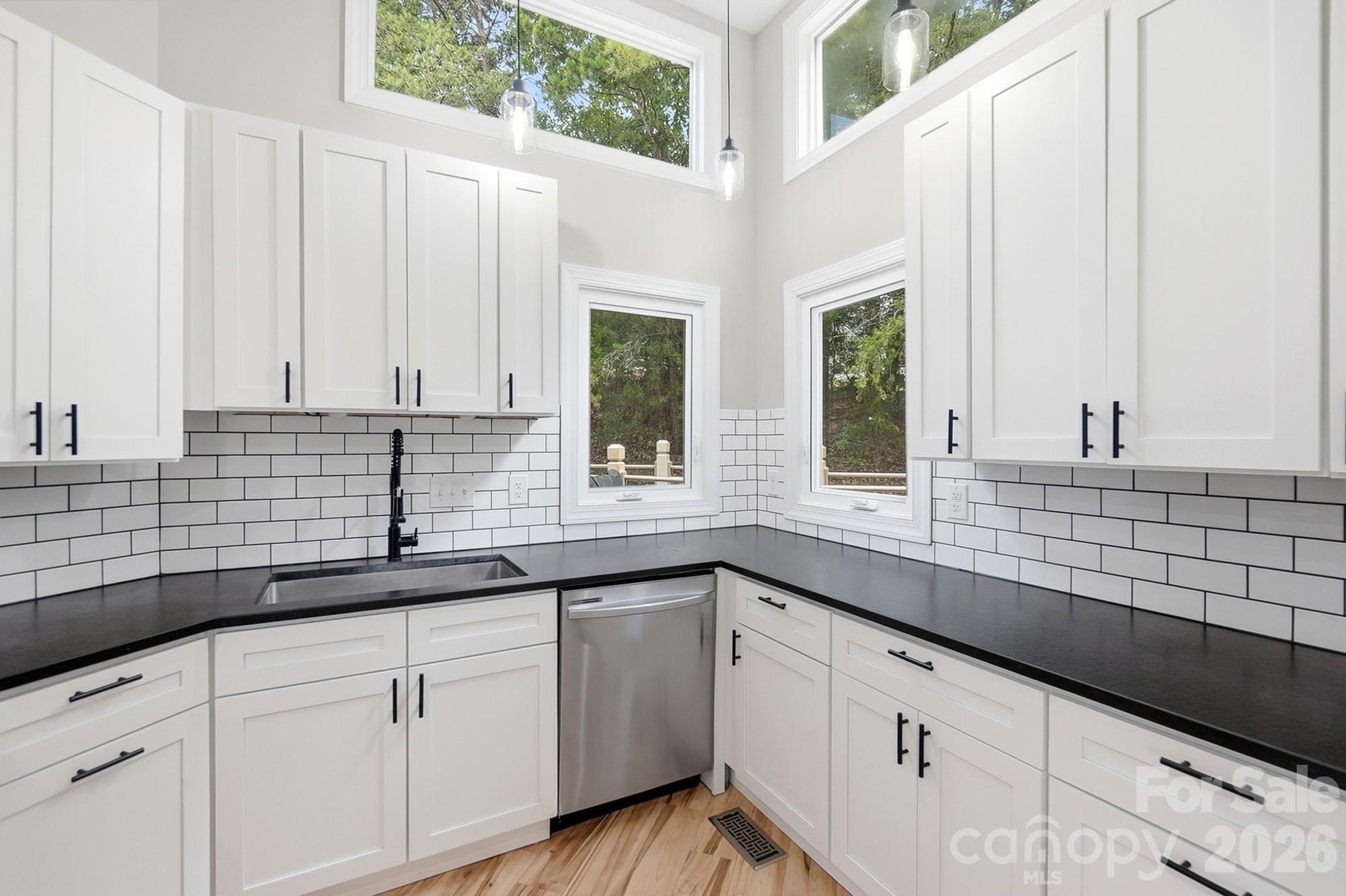 14612 Waterside Drive — Charlotte