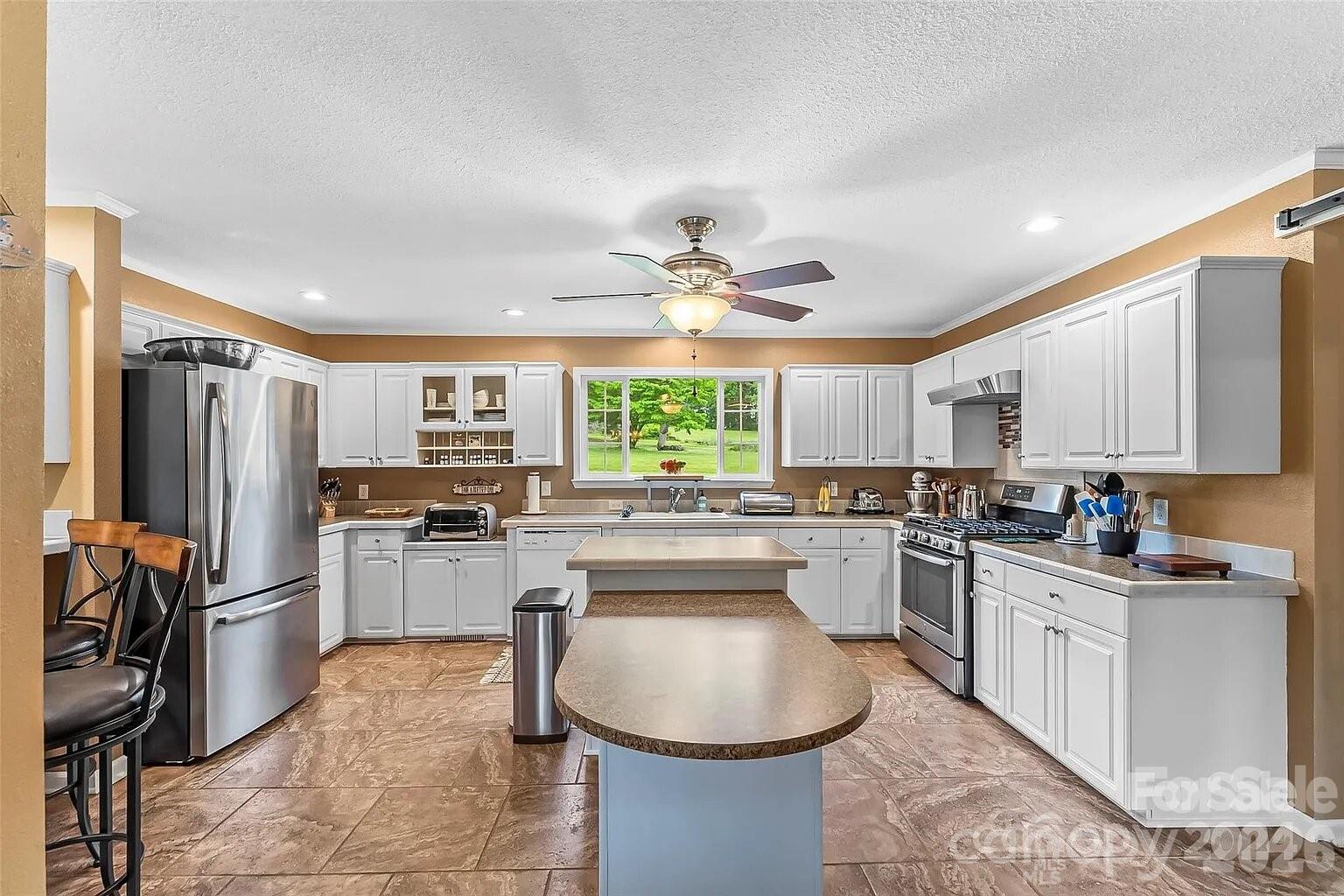 1162 Mountain Breeze Drive #LOT 1 — Morganton