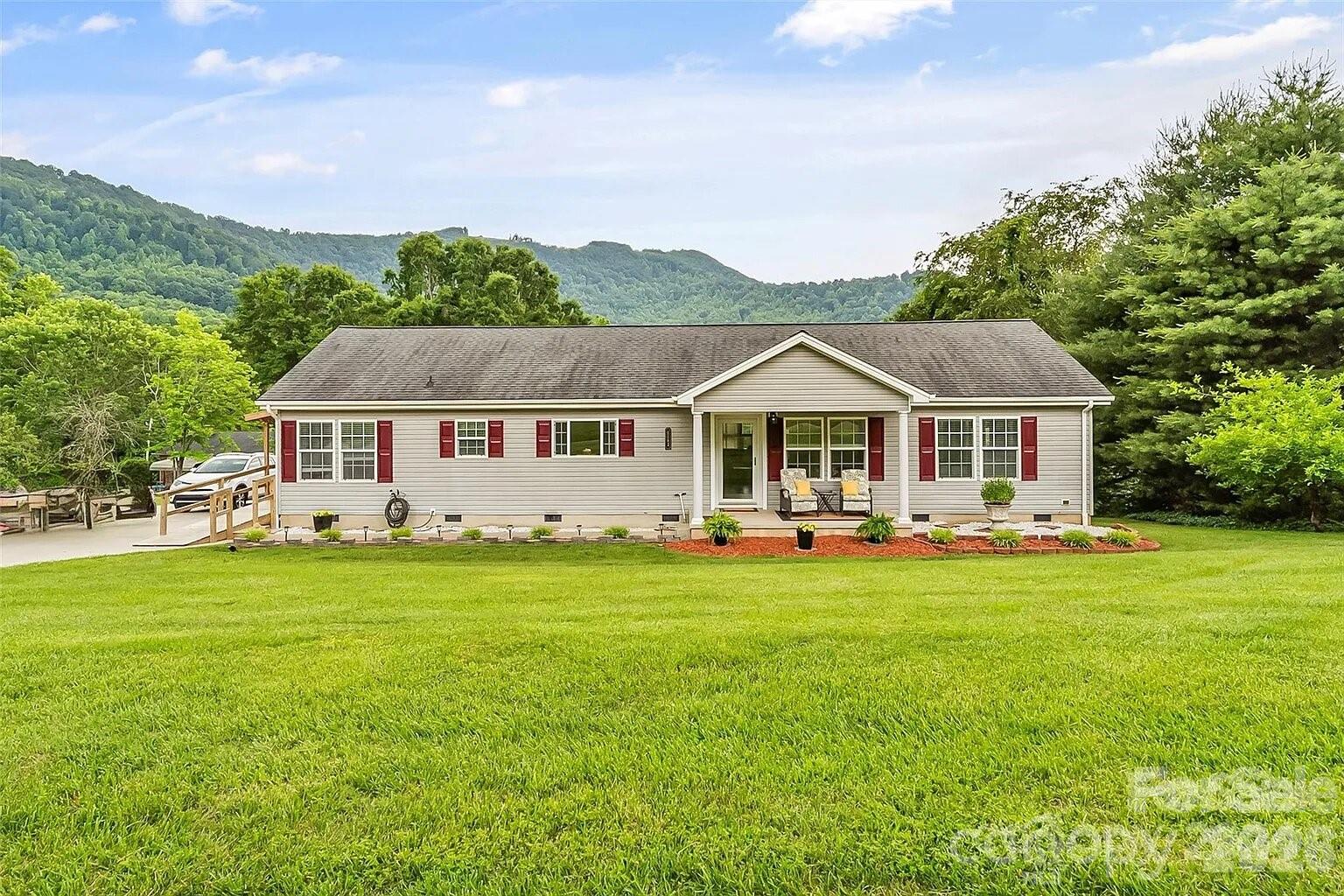 1162 Mountain Breeze Drive #LOT 1 — Morganton
