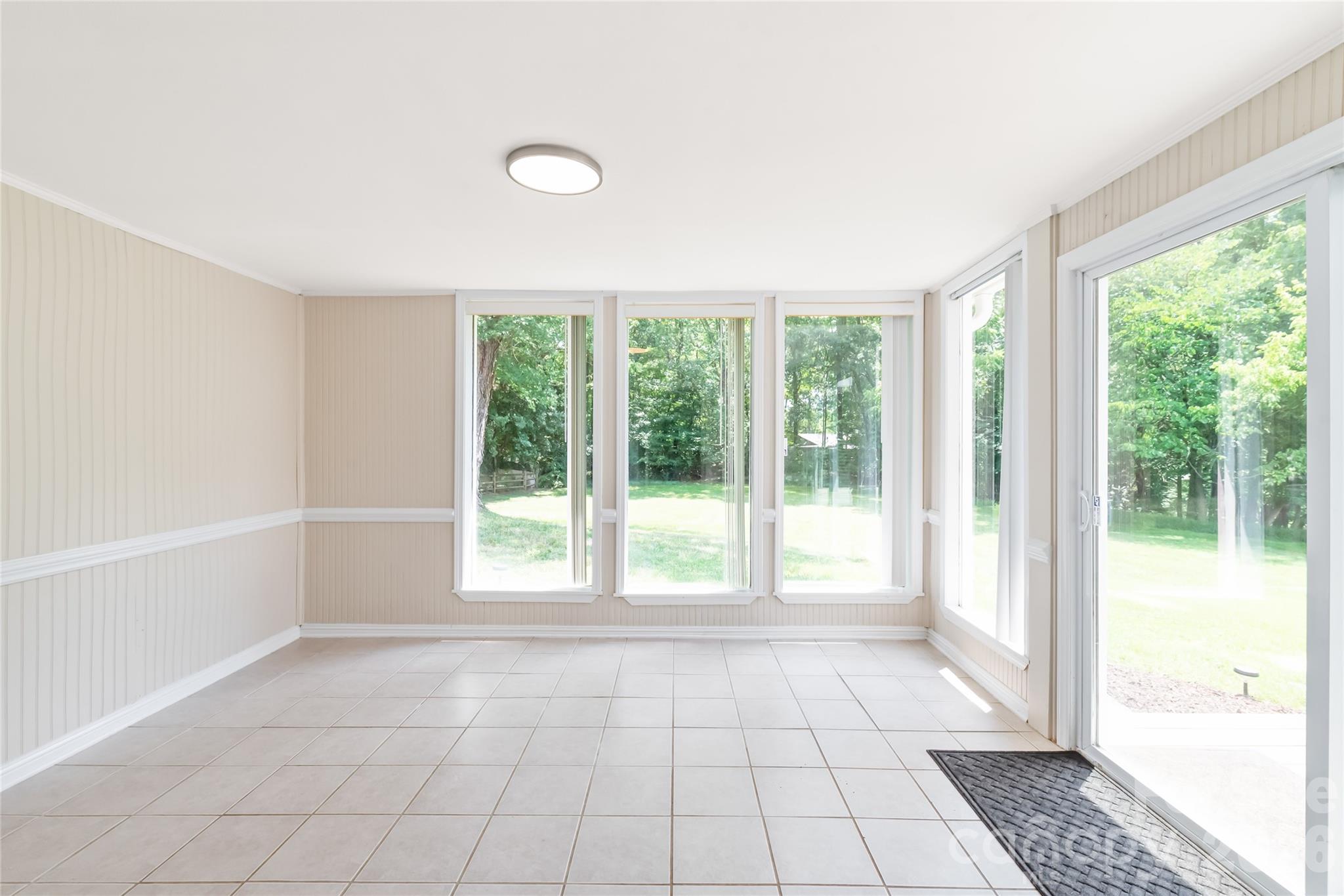 8410 Cricket Lake Drive — Charlotte