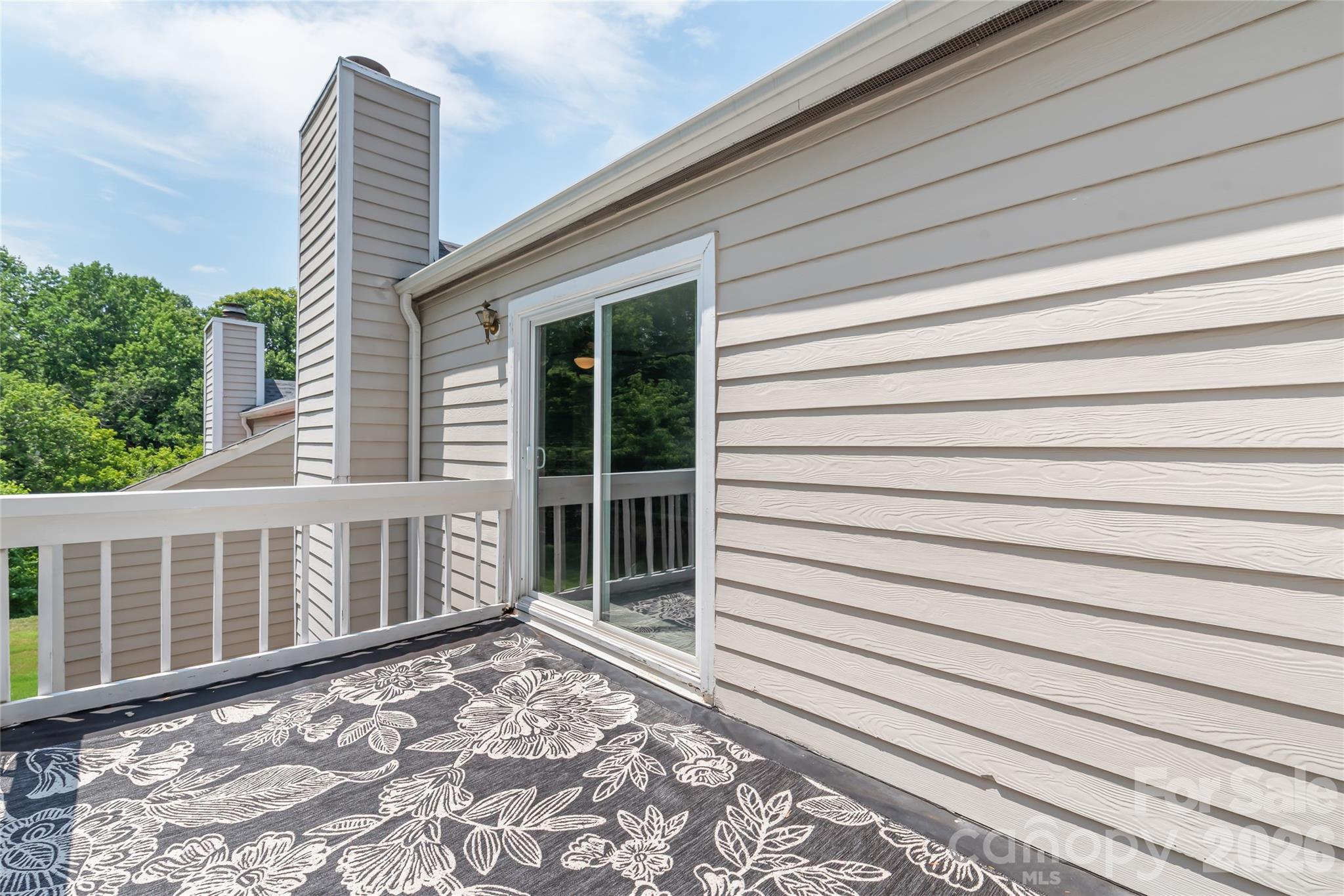 8410 Cricket Lake Drive — Charlotte