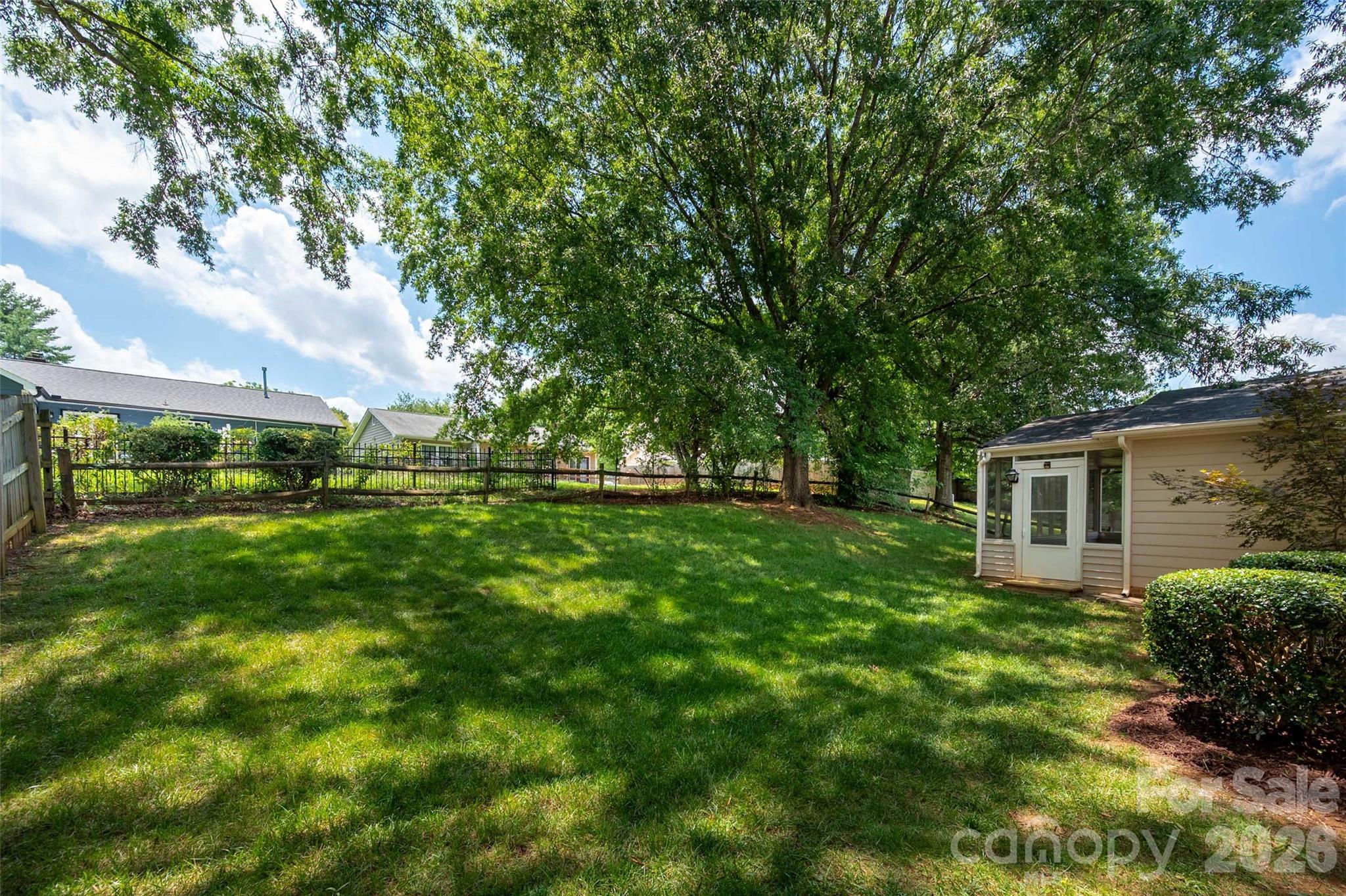 9112 Winter Moss Court — Charlotte