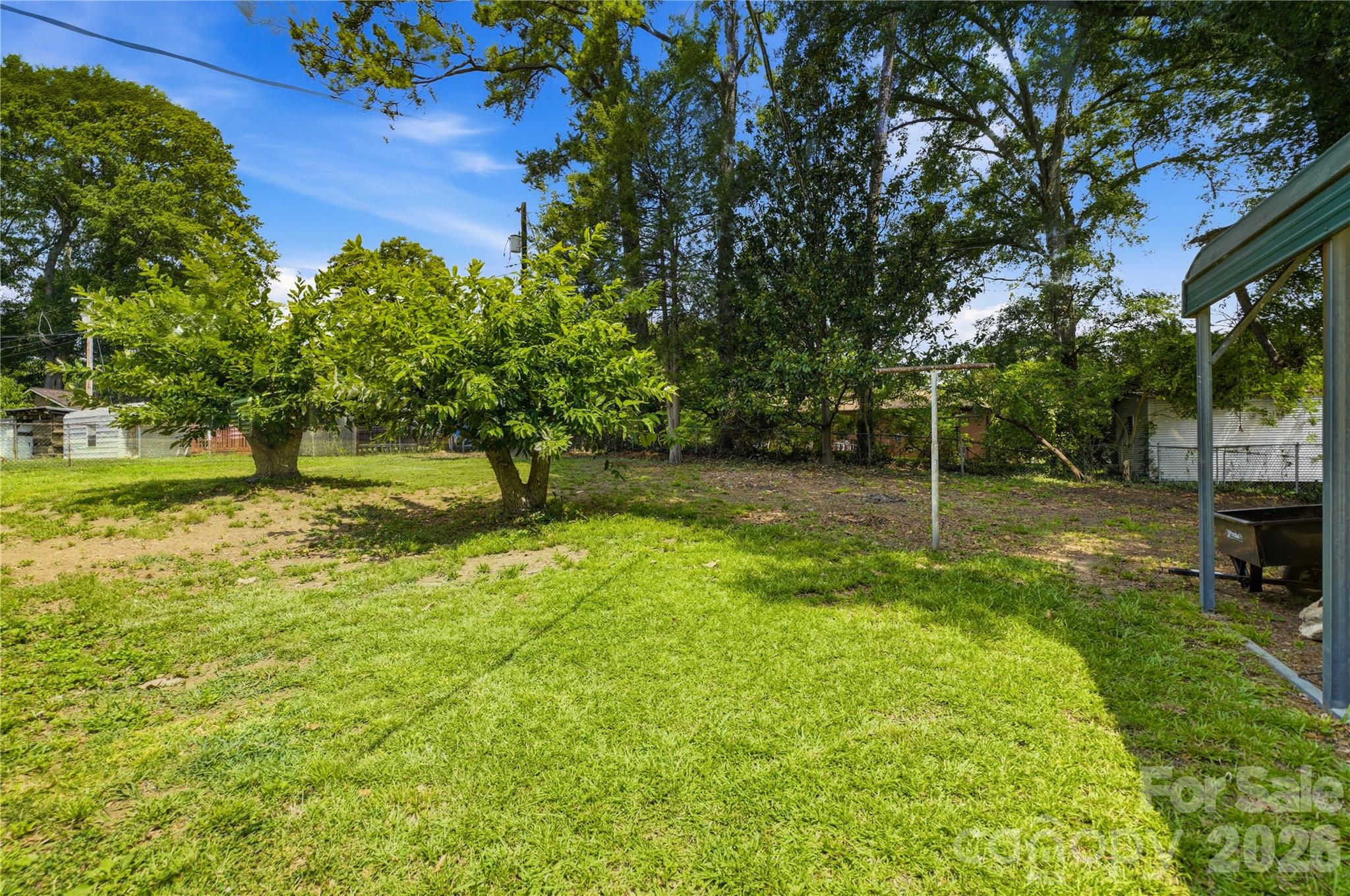 307 Dutchman Avenue — Mount Holly