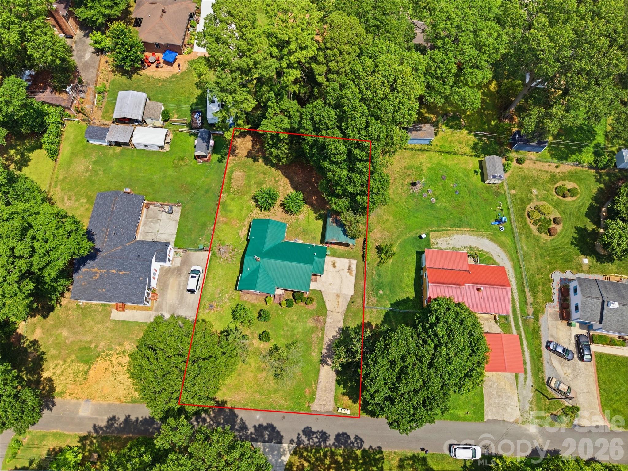 307 Dutchman Avenue — Mount Holly