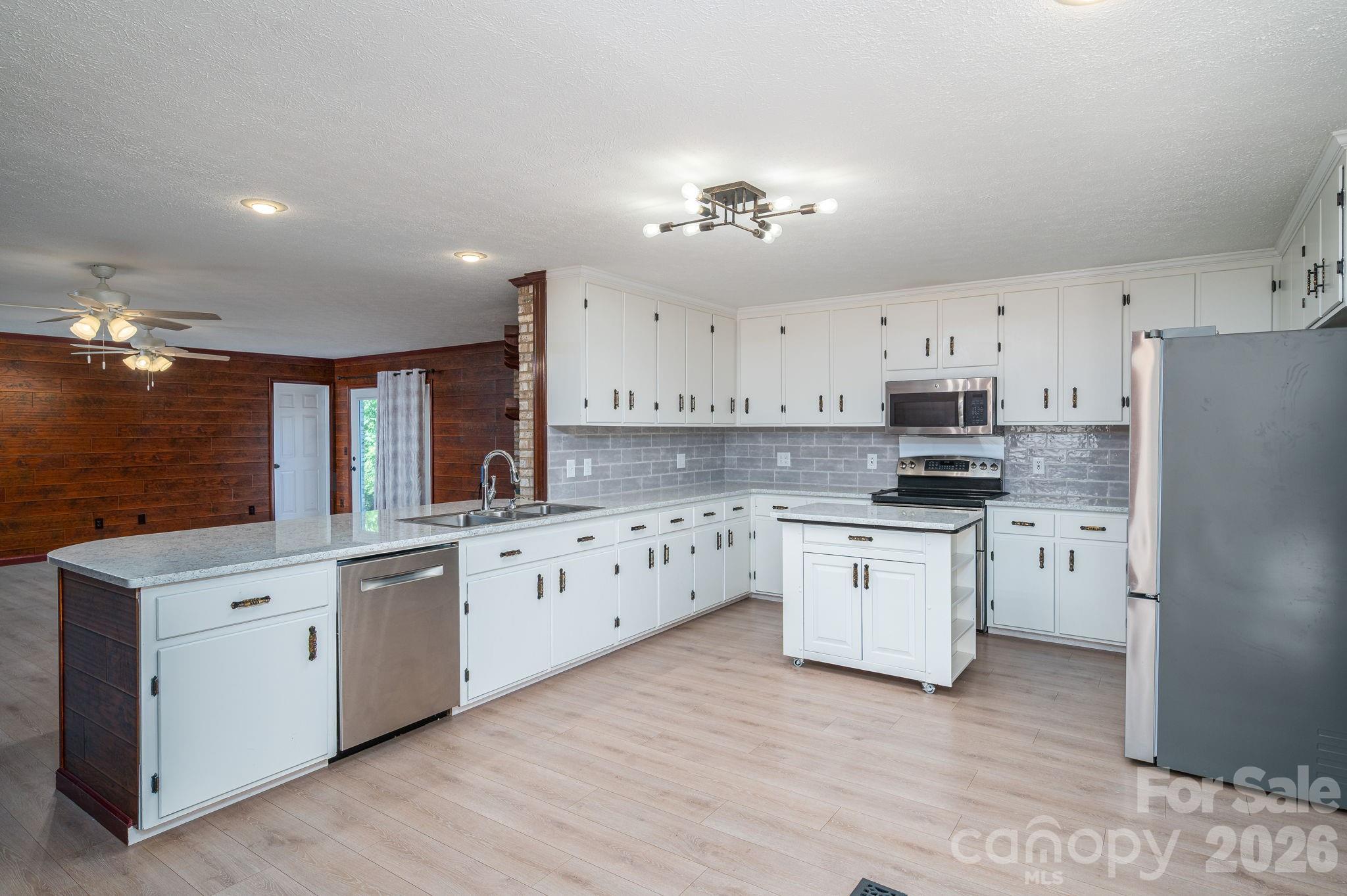 8058 Will Hudson Road — Lawndale