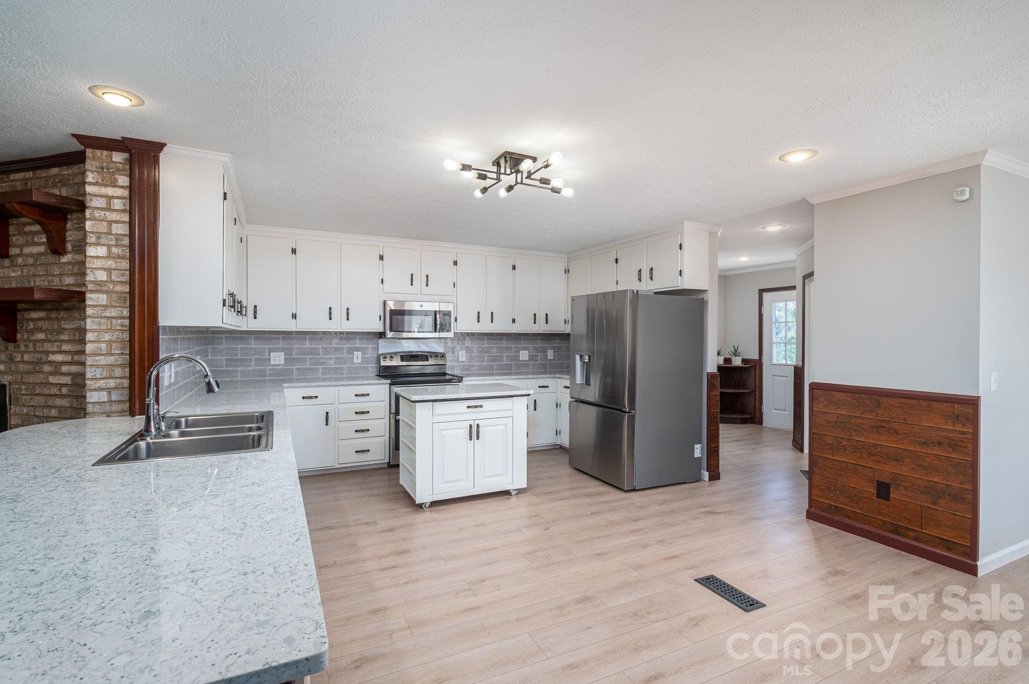 8058 Will Hudson Road — Lawndale