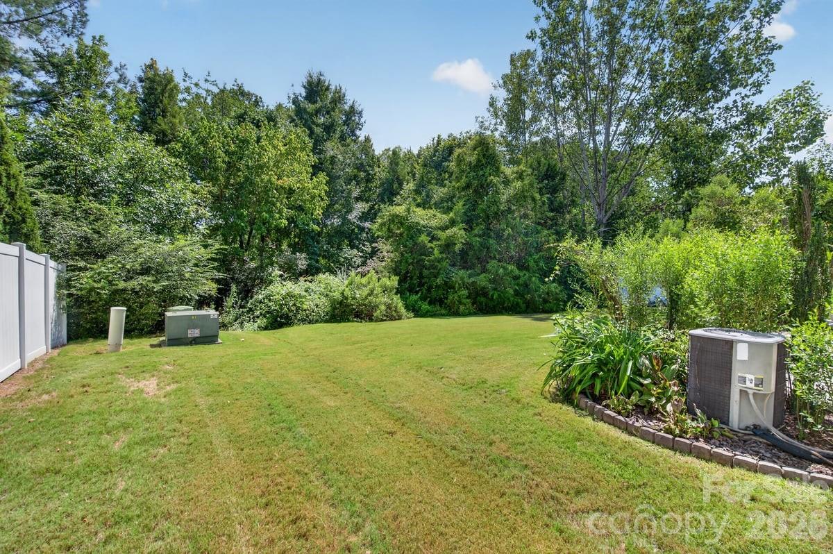 12036 Red Rust Lane — Charlotte