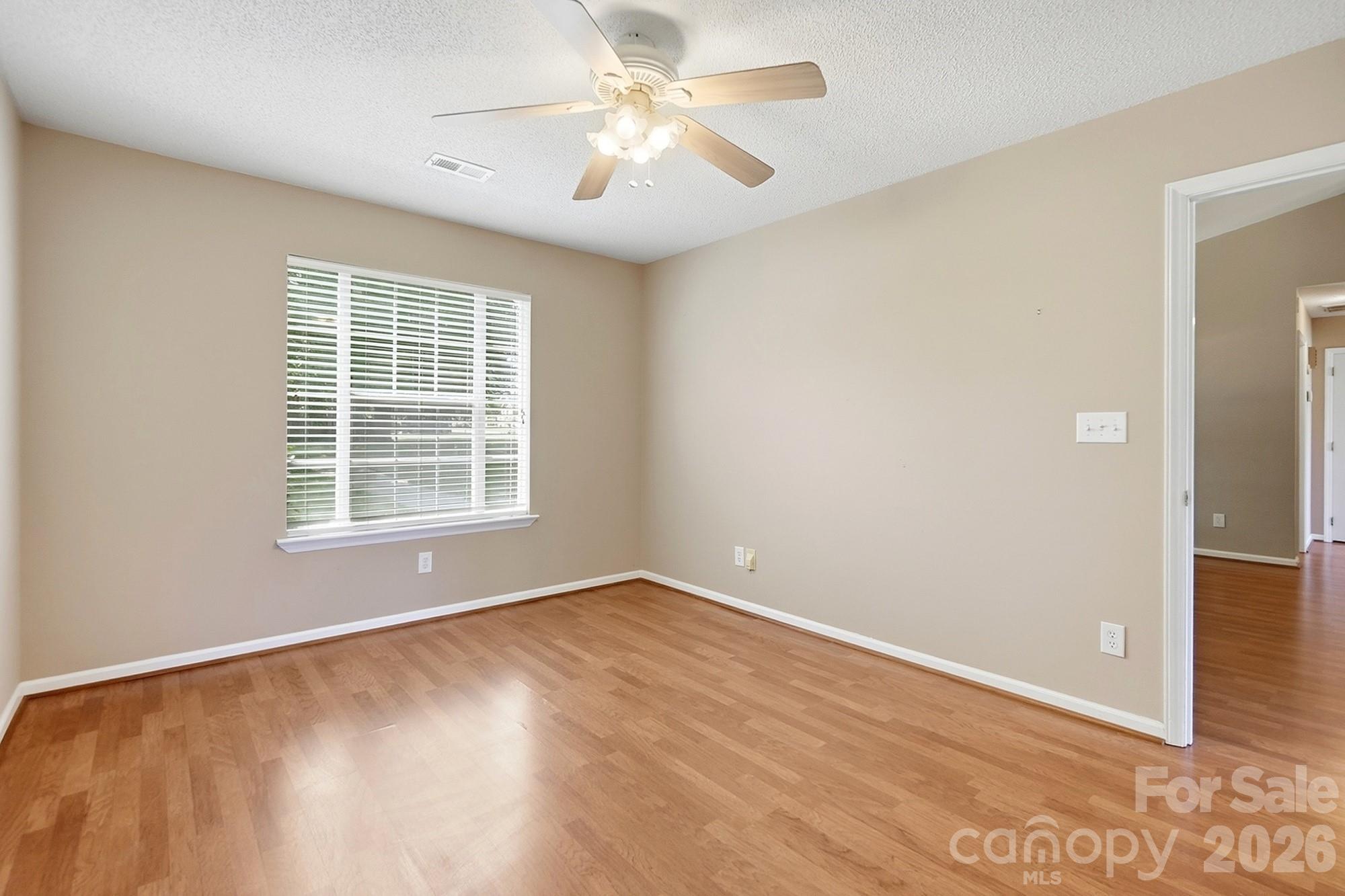 2101 Palm Lane — Belmont