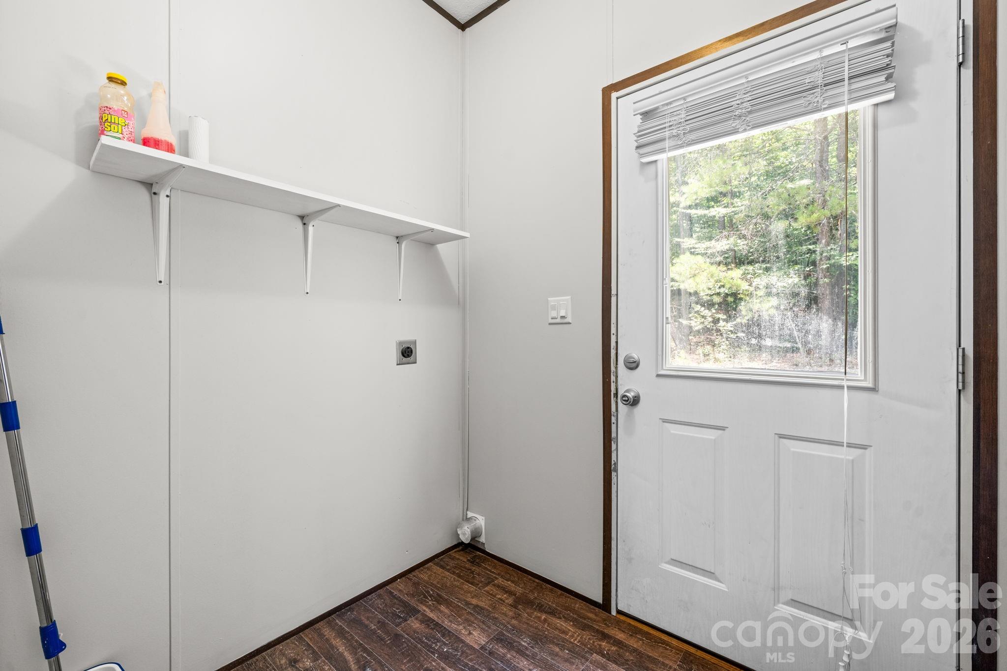 2876 Burma Road E — Nebo