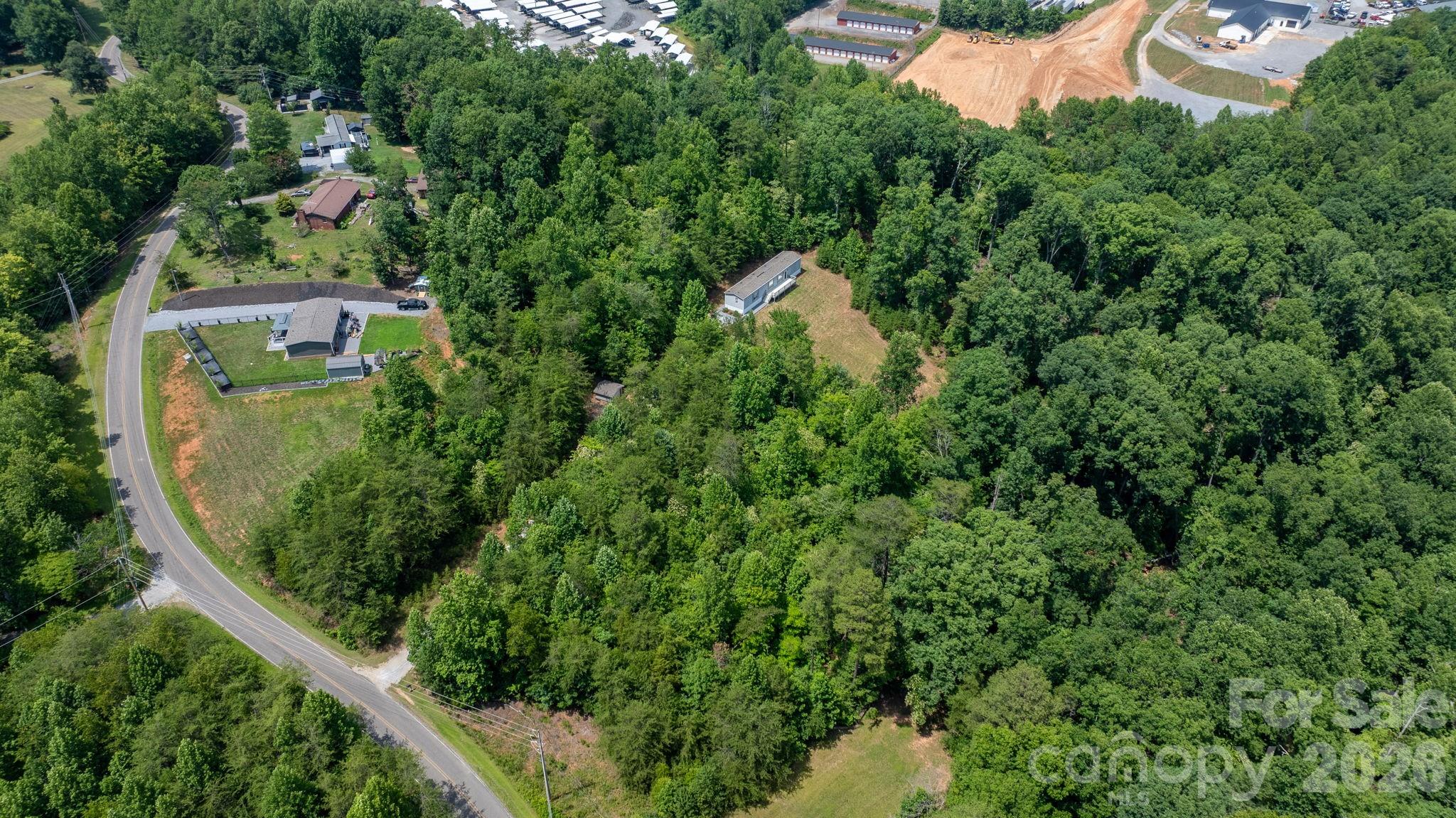 2876 Burma Road E — Nebo