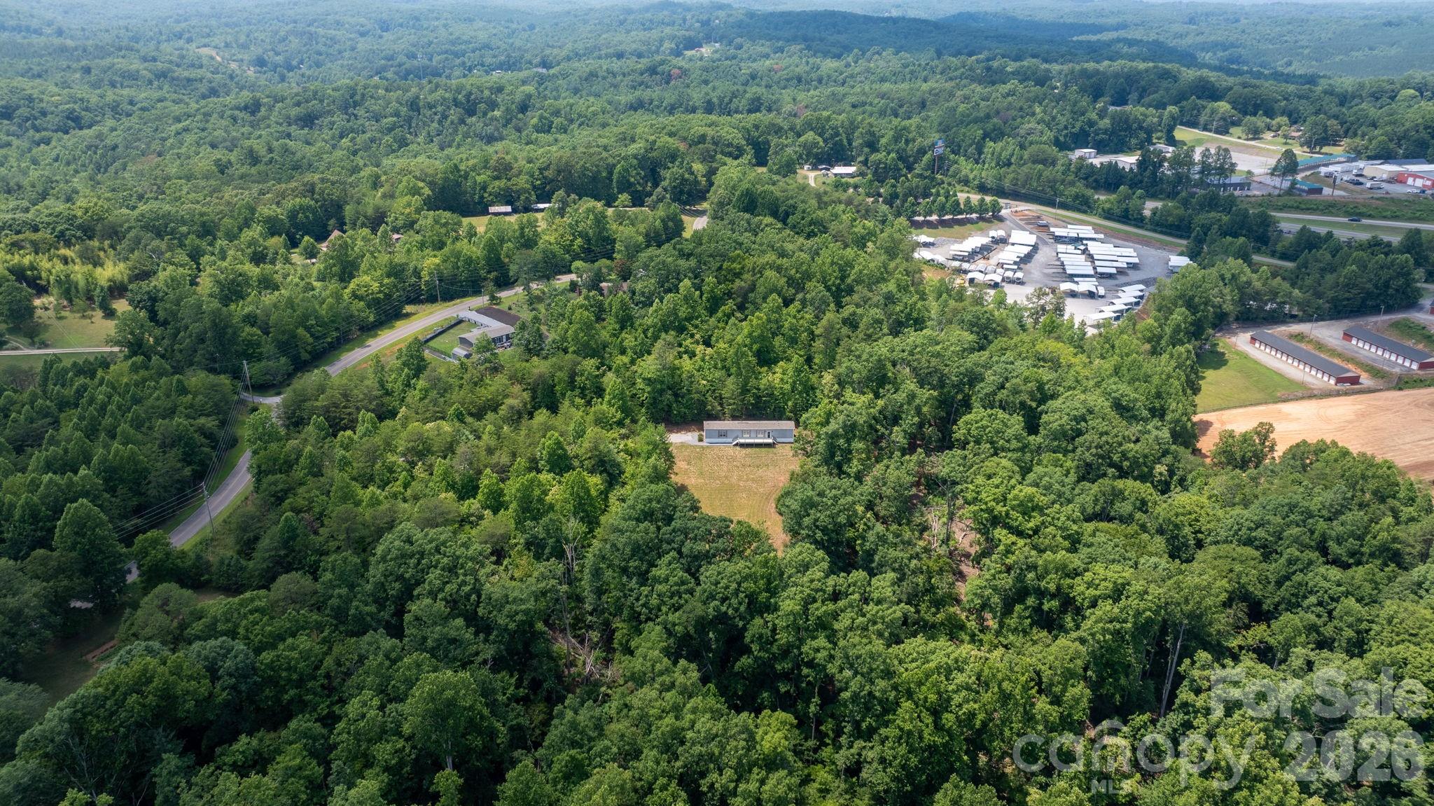 2876 Burma Road E — Nebo