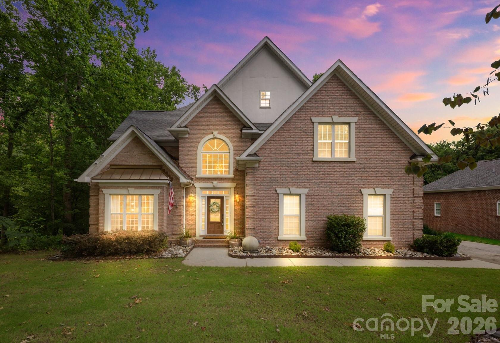5355 Shannamara Drive — Matthews