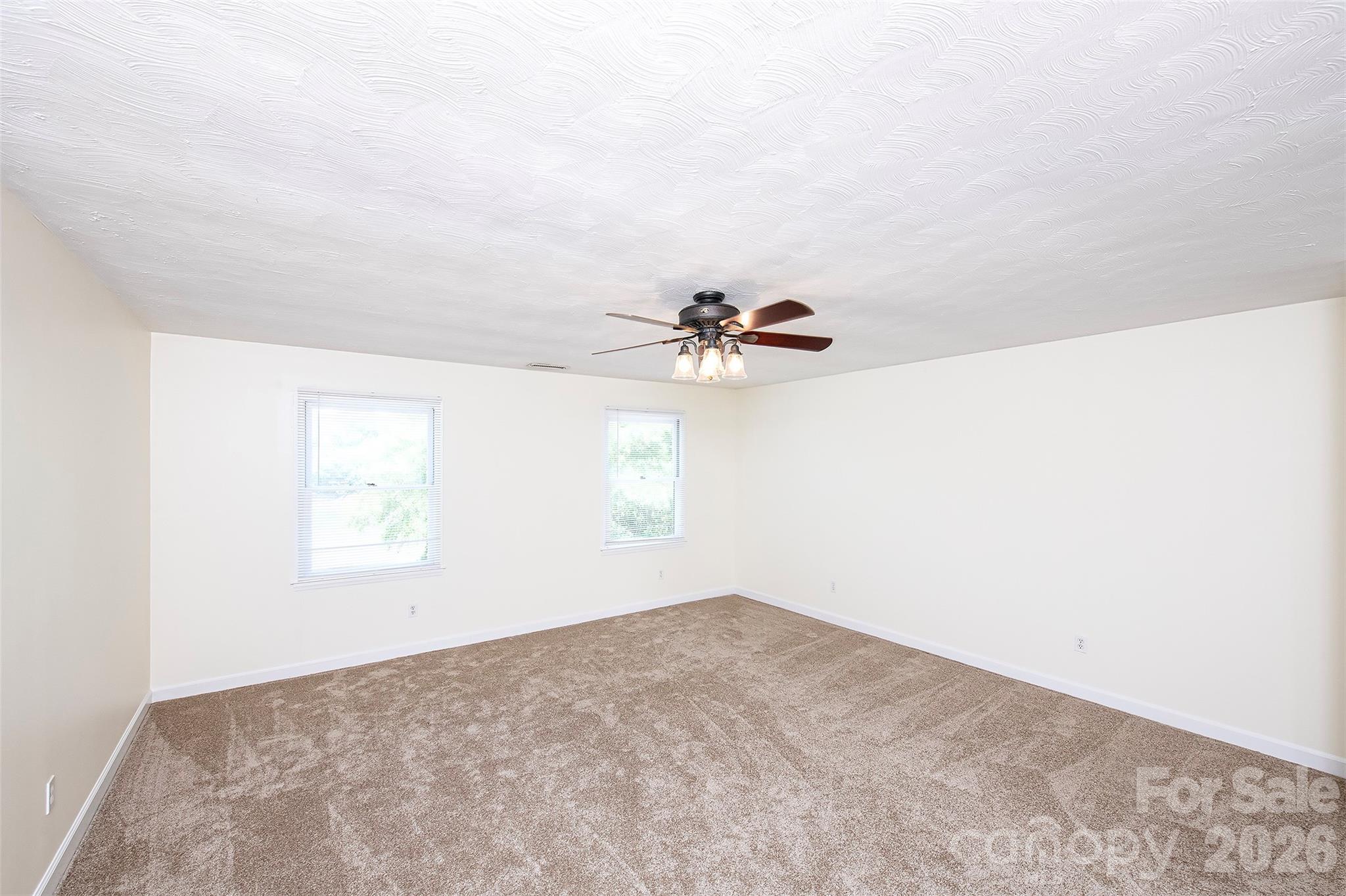 15722 Rhinehill Road — Charlotte