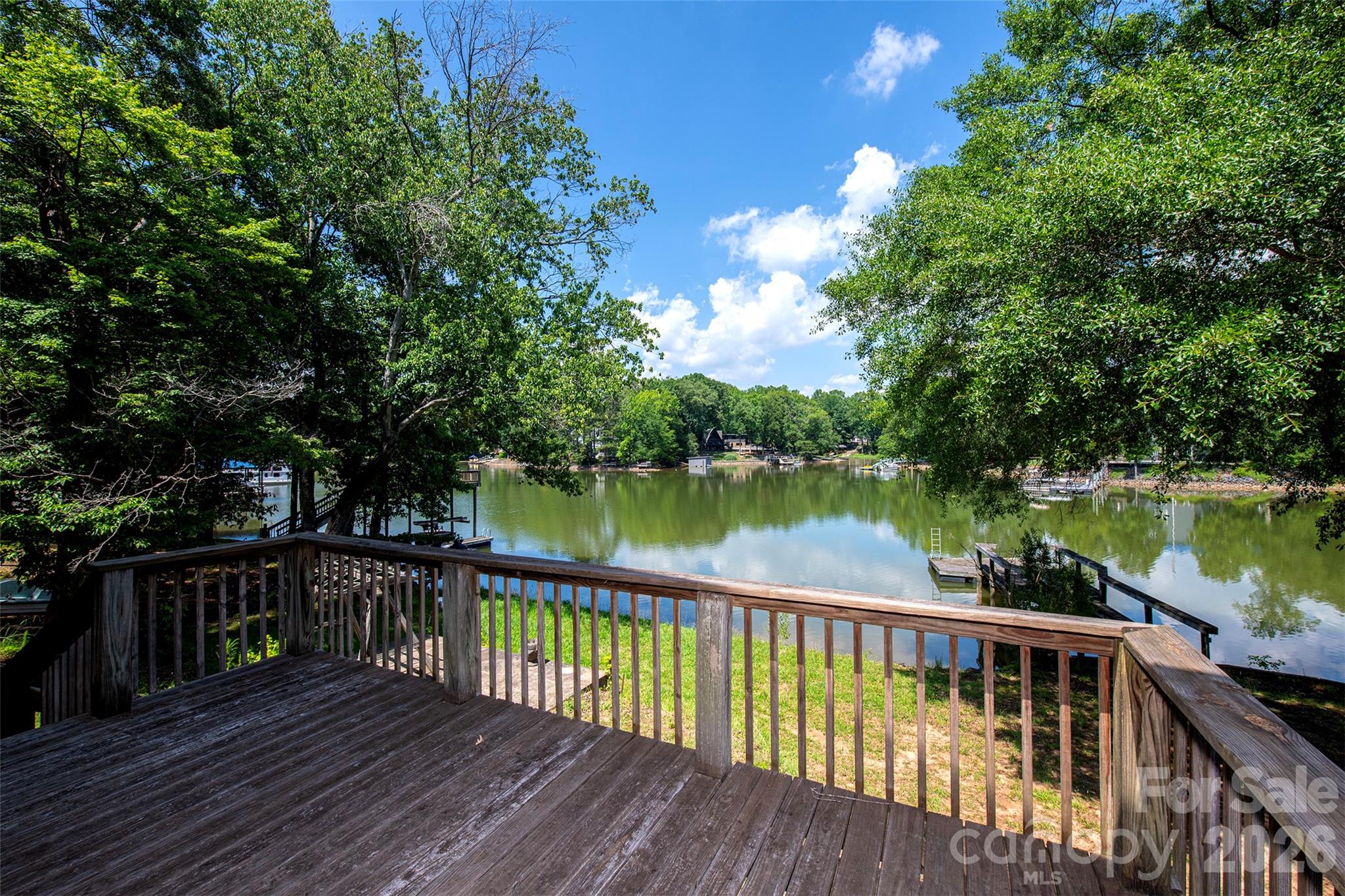 15722 Rhinehill Road — Charlotte