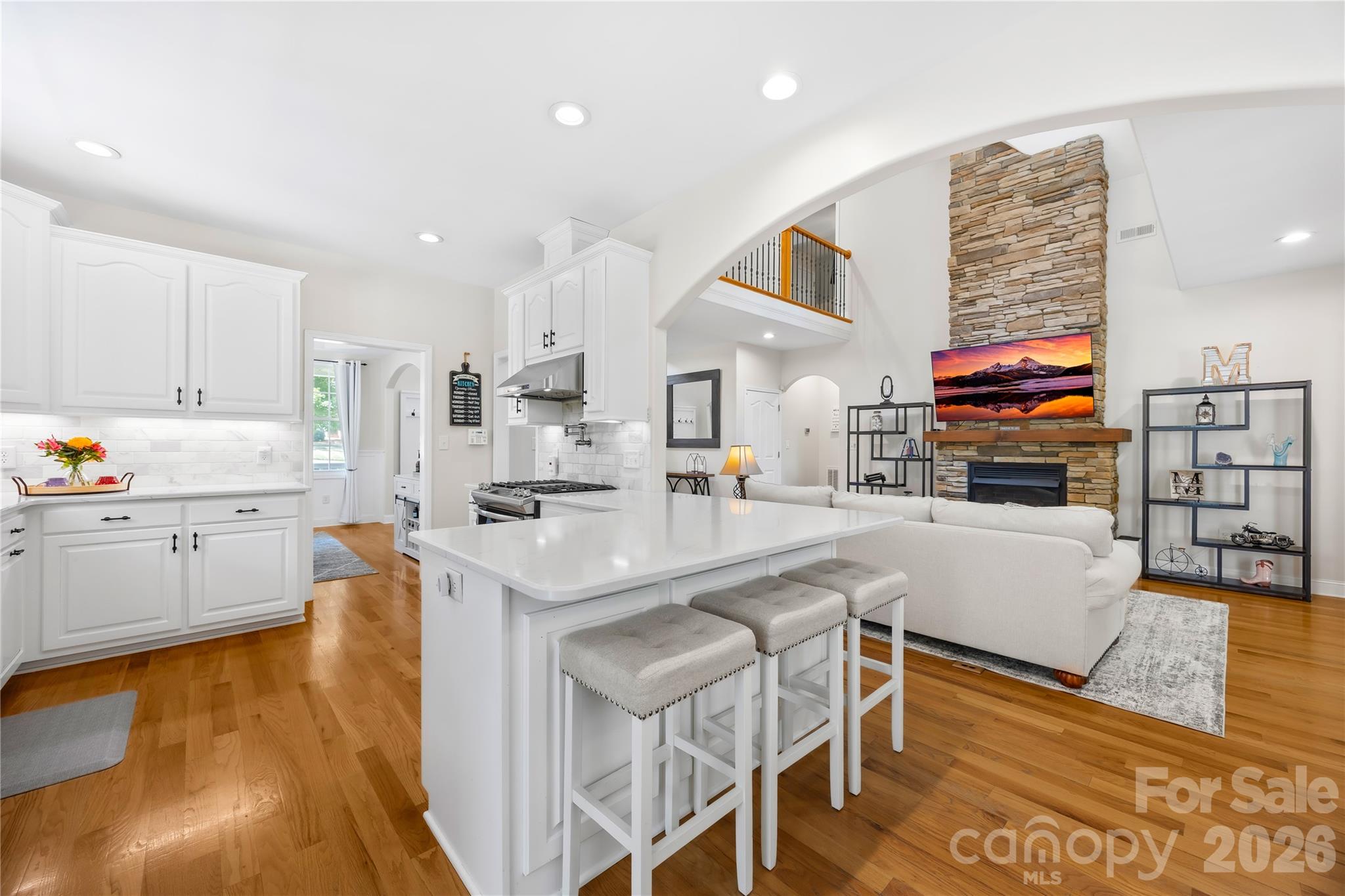 6998 Ridgeway Road — Stanley