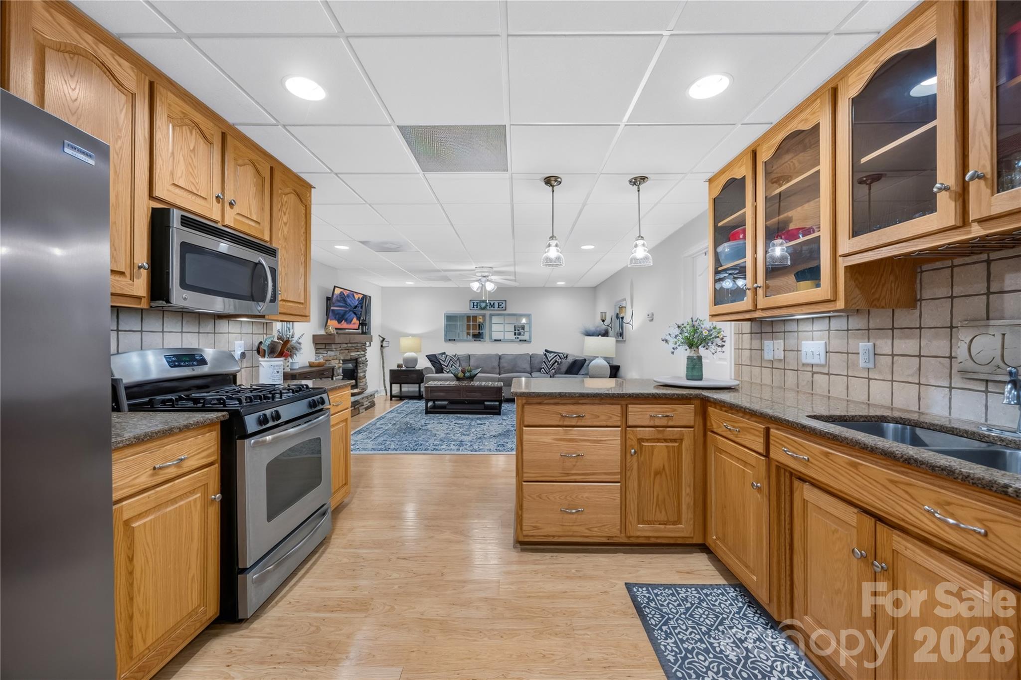 6998 Ridgeway Road — Stanley