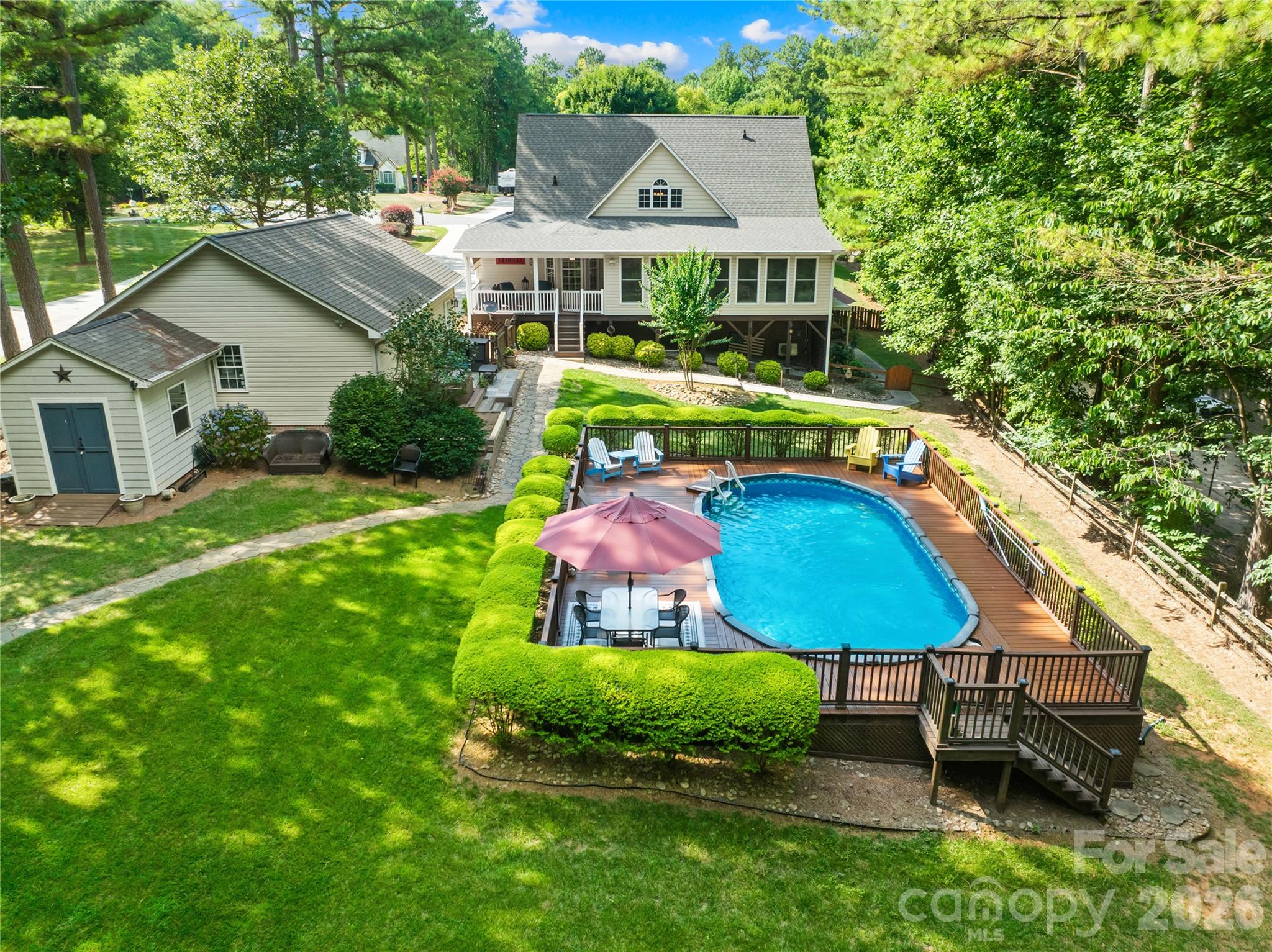 6998 Ridgeway Road — Stanley